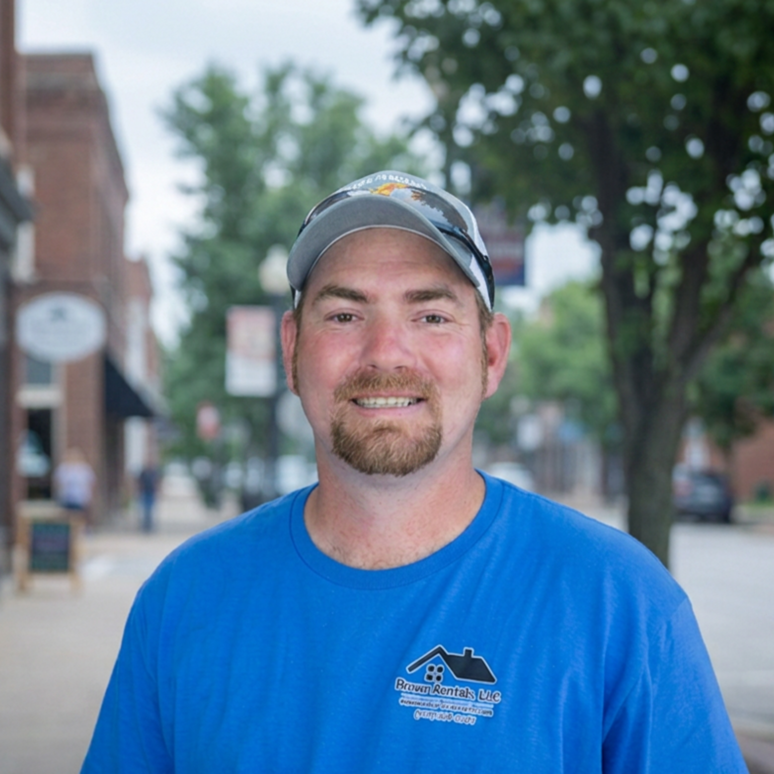 Brown Rentals maintenance team member in Rolla, Missouri.