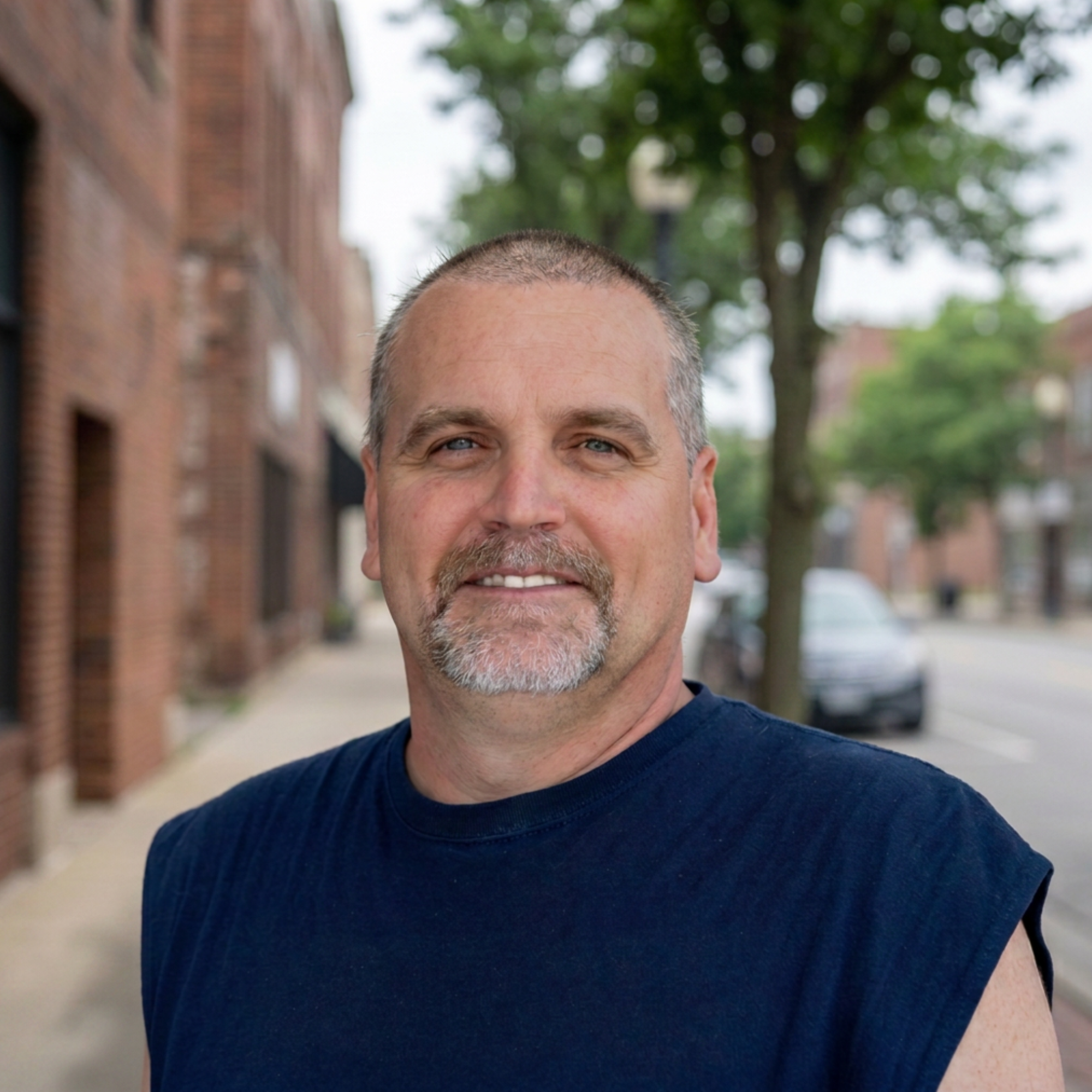 Brown Rentals maintenance team member in Rolla, Missouri.