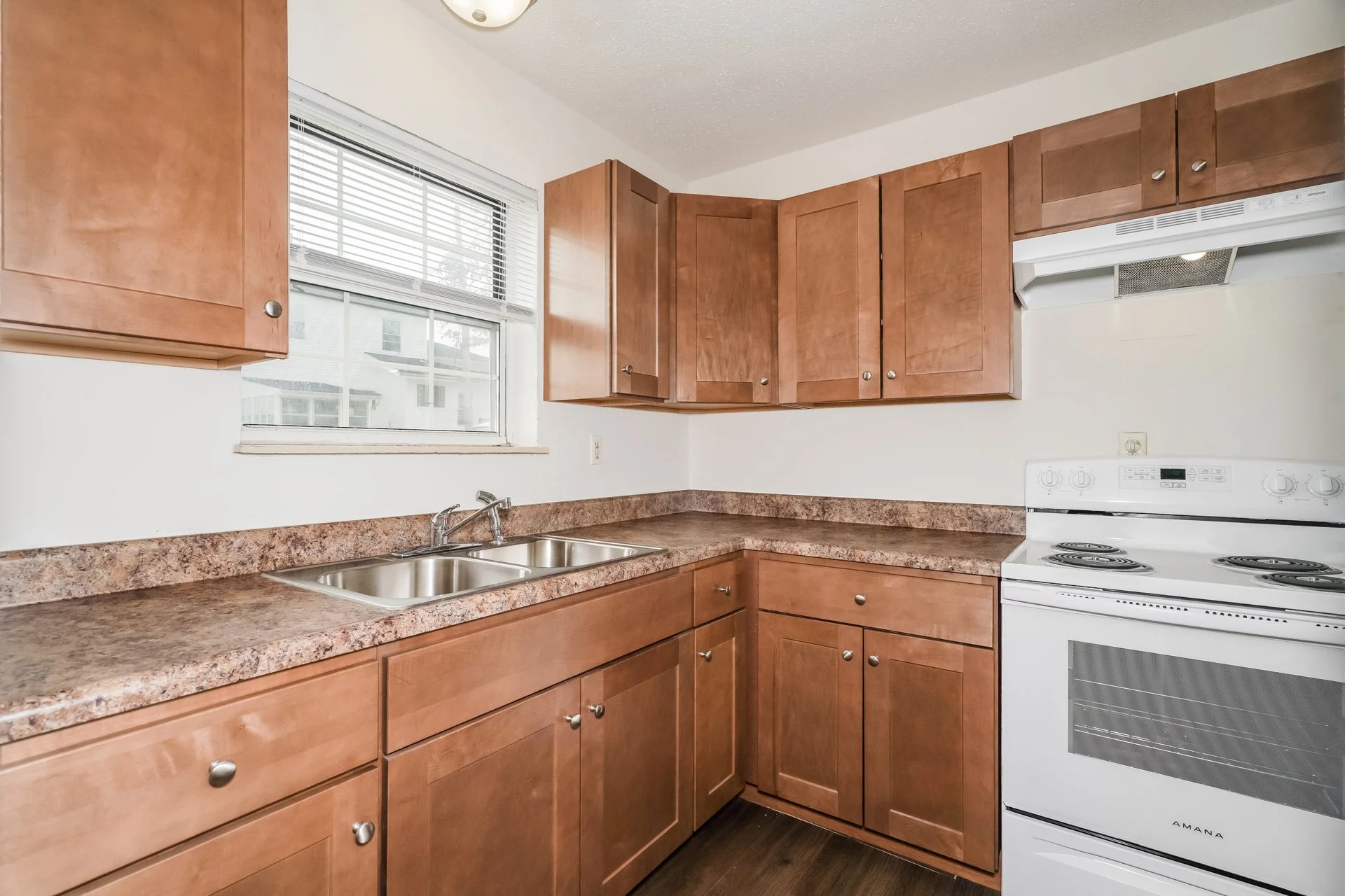 9-photo-Kitchen-a52f8551-7654-42e6-a8e3-082edcd57e77.jpg