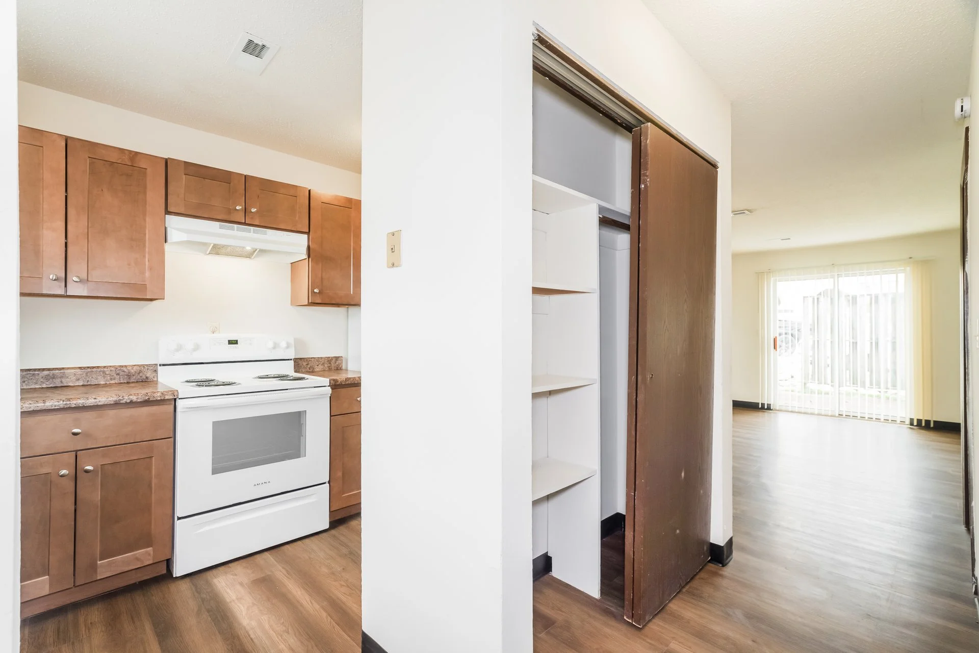 4-photo-Foyer-f237cc94-2942-4517-8ebe-c6be8aad0565.jpg