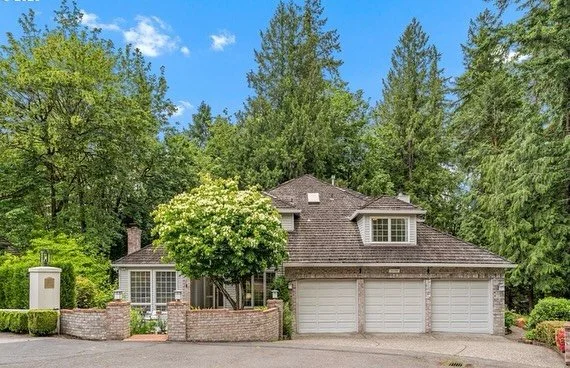 SOLD I represented the buyers and couldn&rsquo;t be happier for them. We closed just in time for the first day of school (!), but there are still a few weeks left of the Farmers Market and other fun summer activities to enjoy in beautiful Lake Oswego