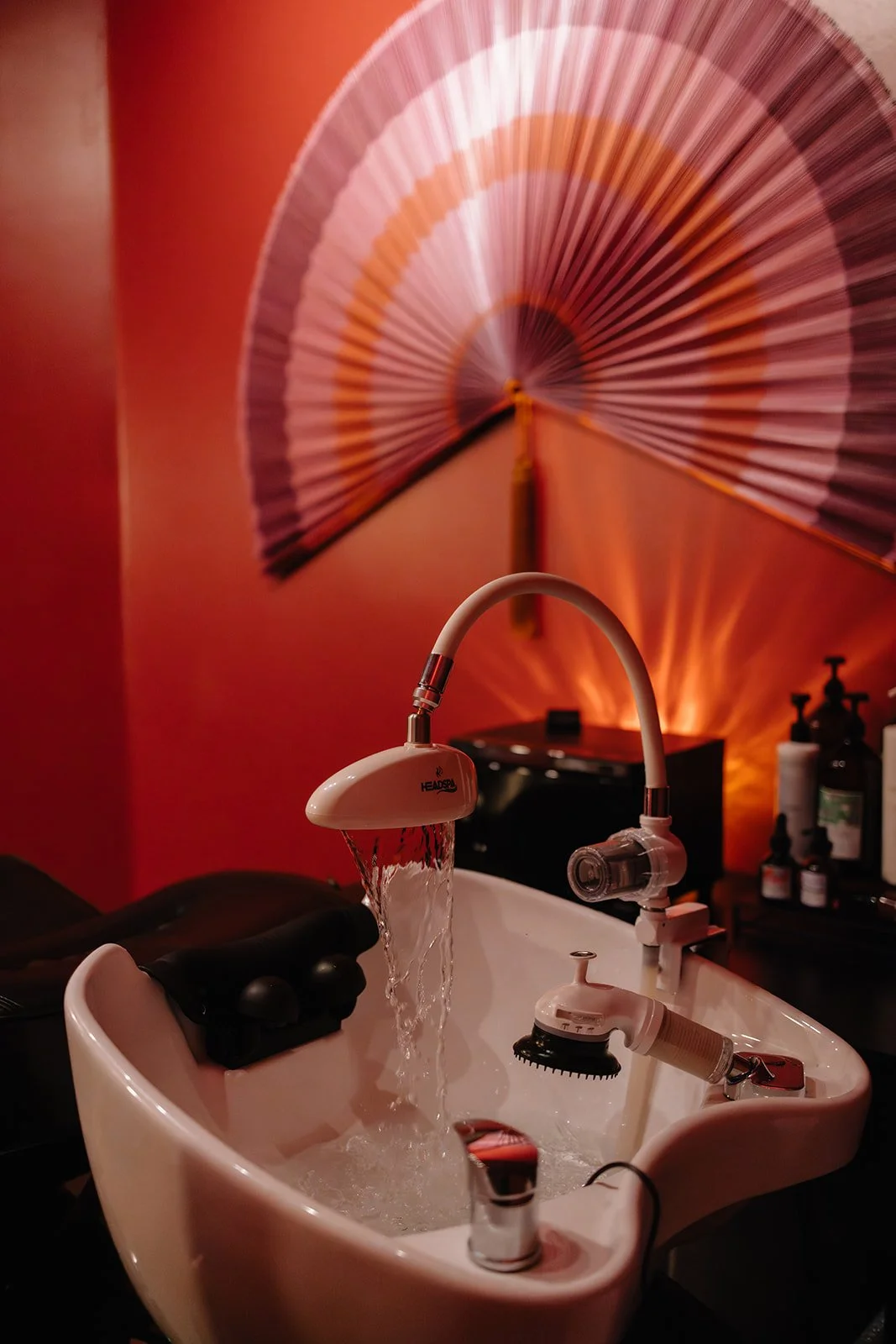 Serene treatment room at Lucid Head Spa Solana Beach California