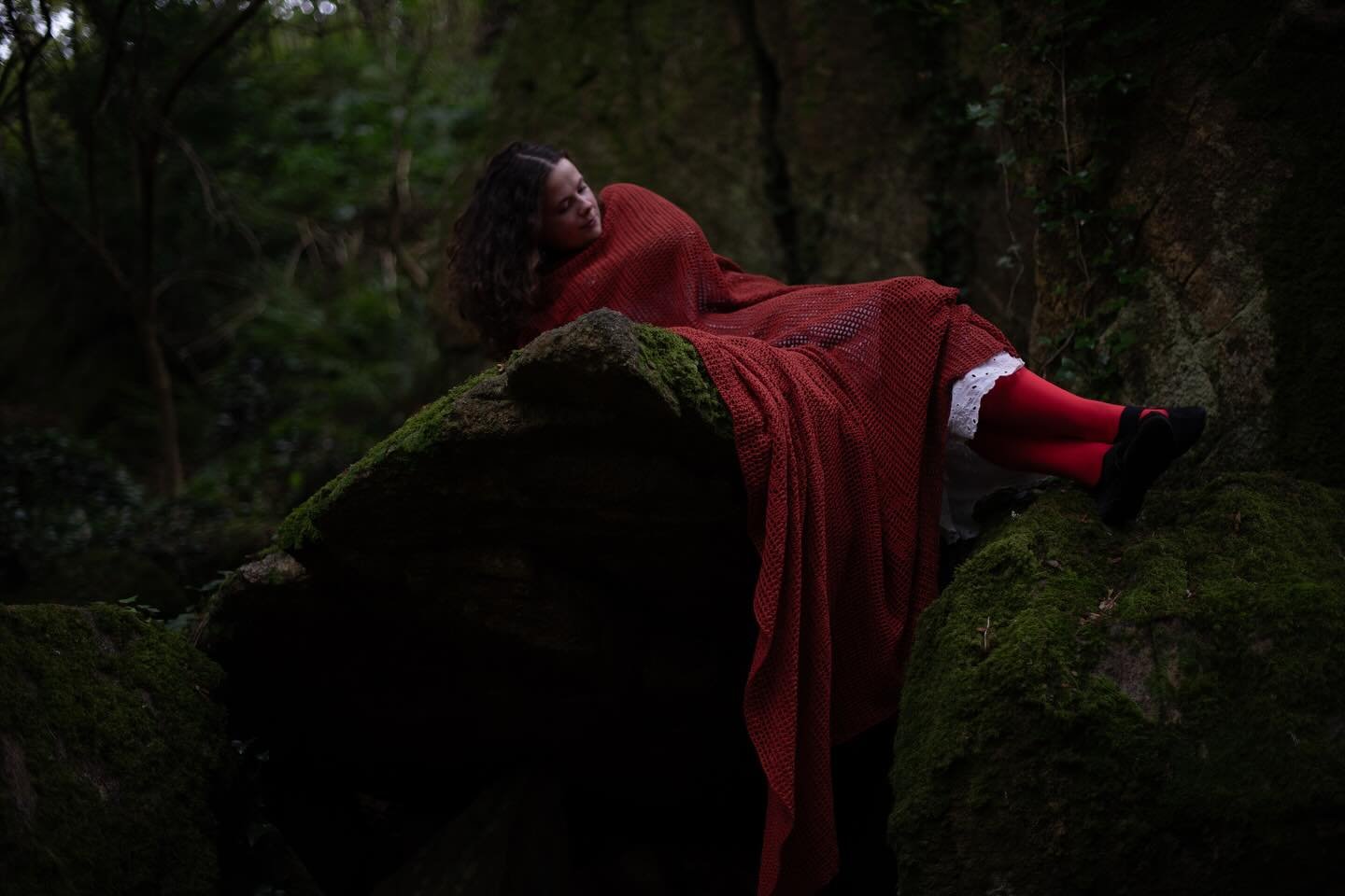 Stunning little stone fort we spent a solid amount of time swooning over.

Blanket: &ldquo;Kinship&rdquo; poem, 100% cotton crochet piece from my degree collection

Photography: @basakzorlu