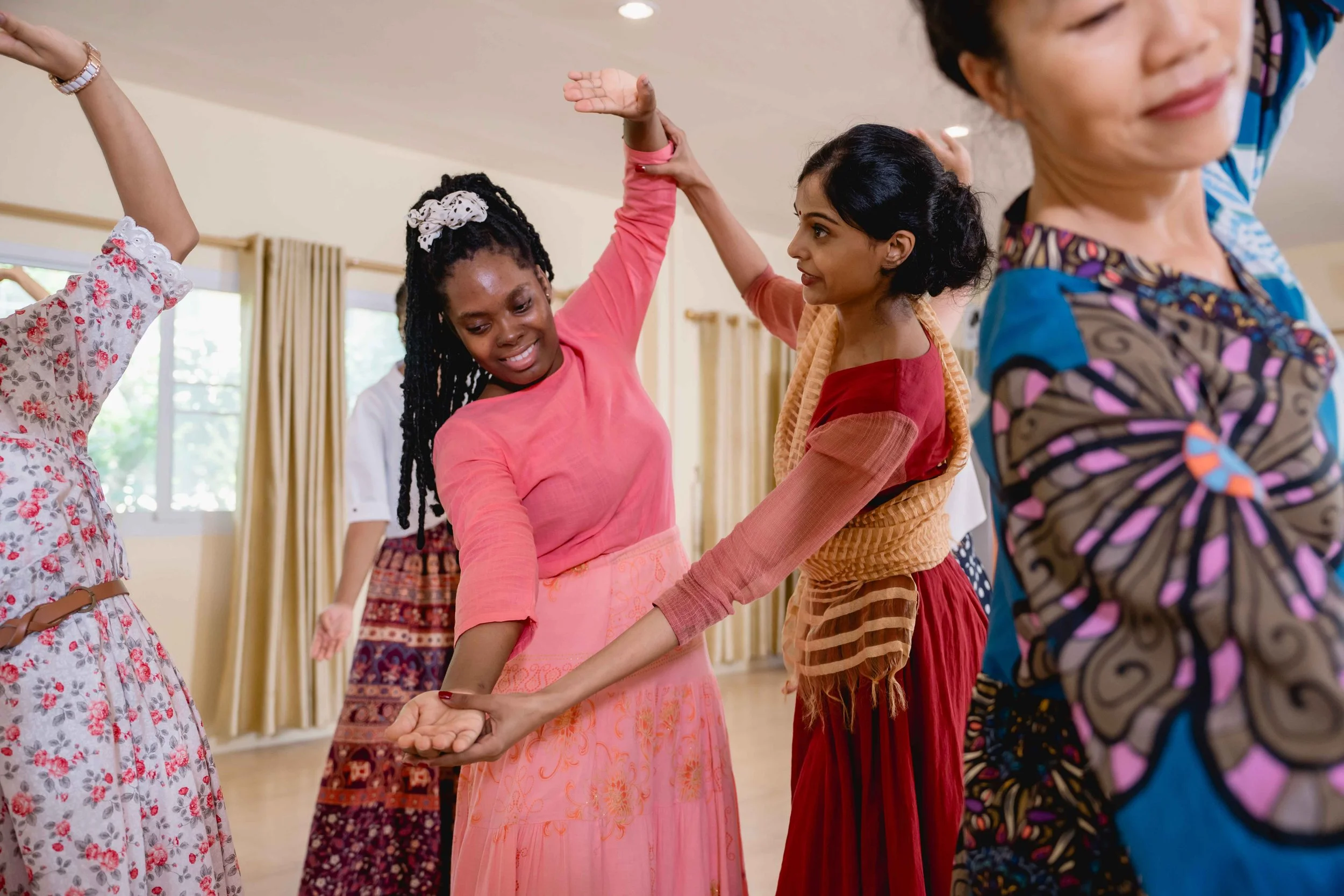 Himalayan-Heaven-Two-Week-Rounding-Course-for-Ladies-Featuring-Vedic-Dance-in-the-Kathak-Tradition-02.jpg