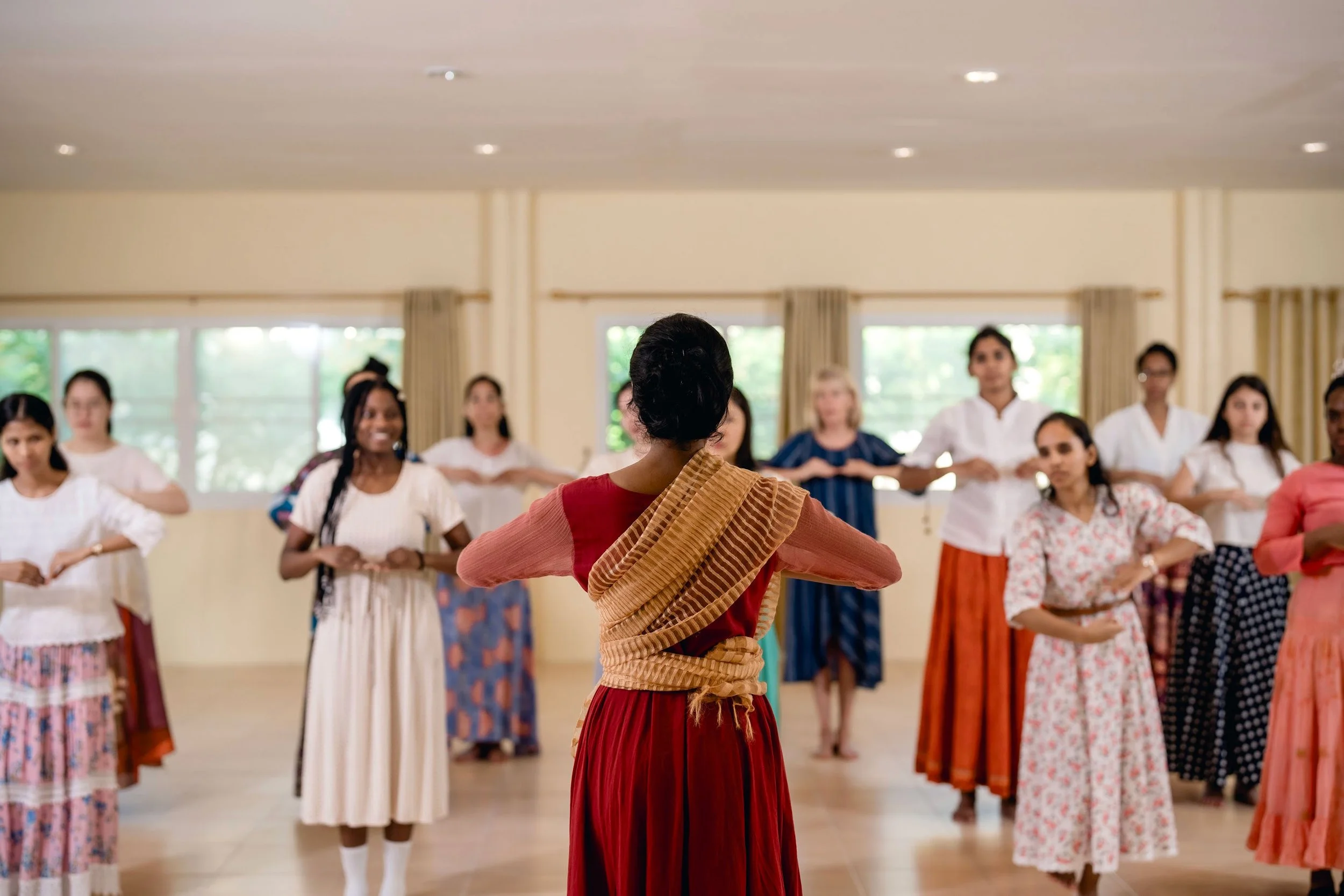 Two-Week Rounding Course for Ladies Featuring Vedic Dance in the Kathak Tradition — Mother Divine Himalayan Heaven, India