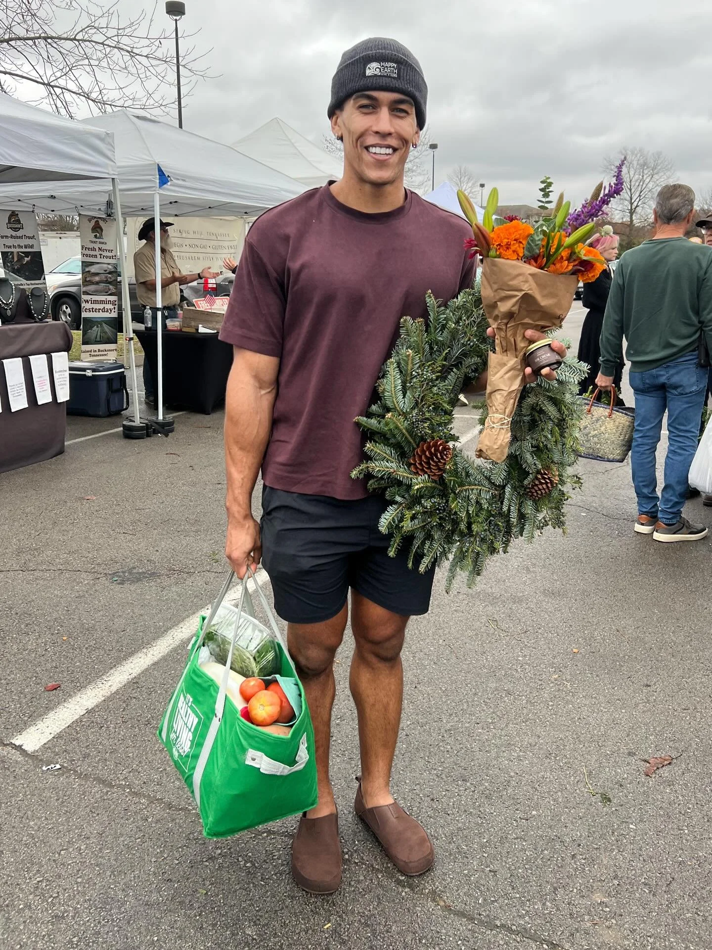 🧑&zwj;🌾 🌱What a market!! So many staples and good finds! 🥬 💐
Thank you all who come out and support your Tennessee farmers and community!! ❤️ #franklin #tennessee #supportfarmers #supportlocal