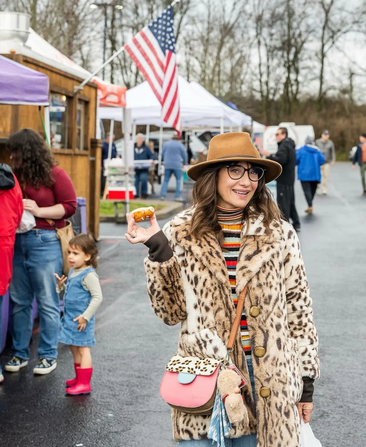🍩😊 Here to add a little JOY and PSA: 🍩 Donuts are back next week from @elliesdoughnuts from their two week winter break. ❄️ The market is closed this Saturday, but look forward to the usual market January 31st, 2026. 
📍 New location: 120 Aldersga