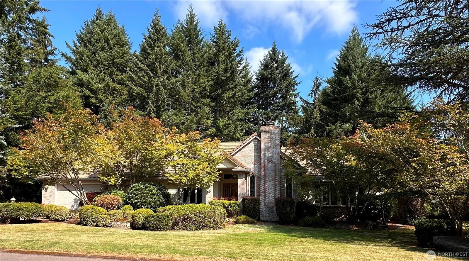 13316 Muir Dr NW, Gig Harbor WA 98335         Canterwood Golf and Country Club