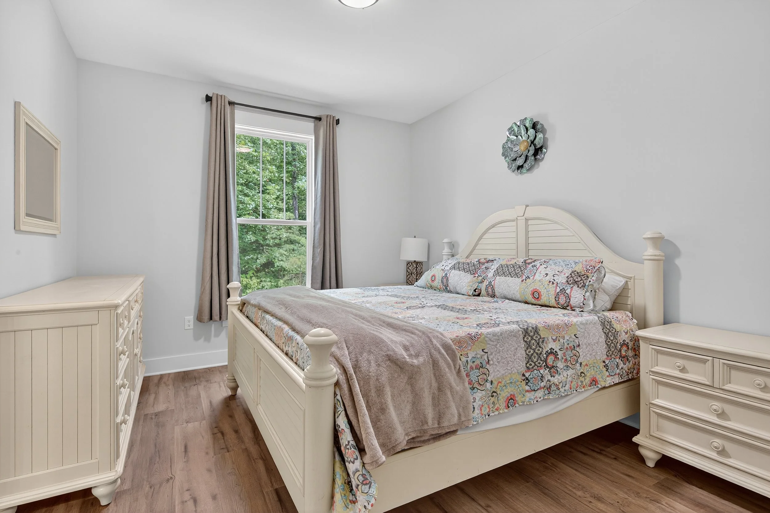 029-Bedroom 2.jpg