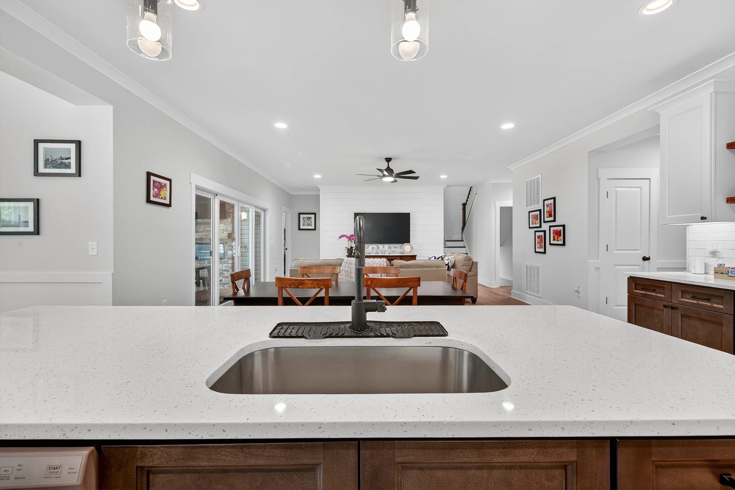 045-Kitchen to Living.jpg