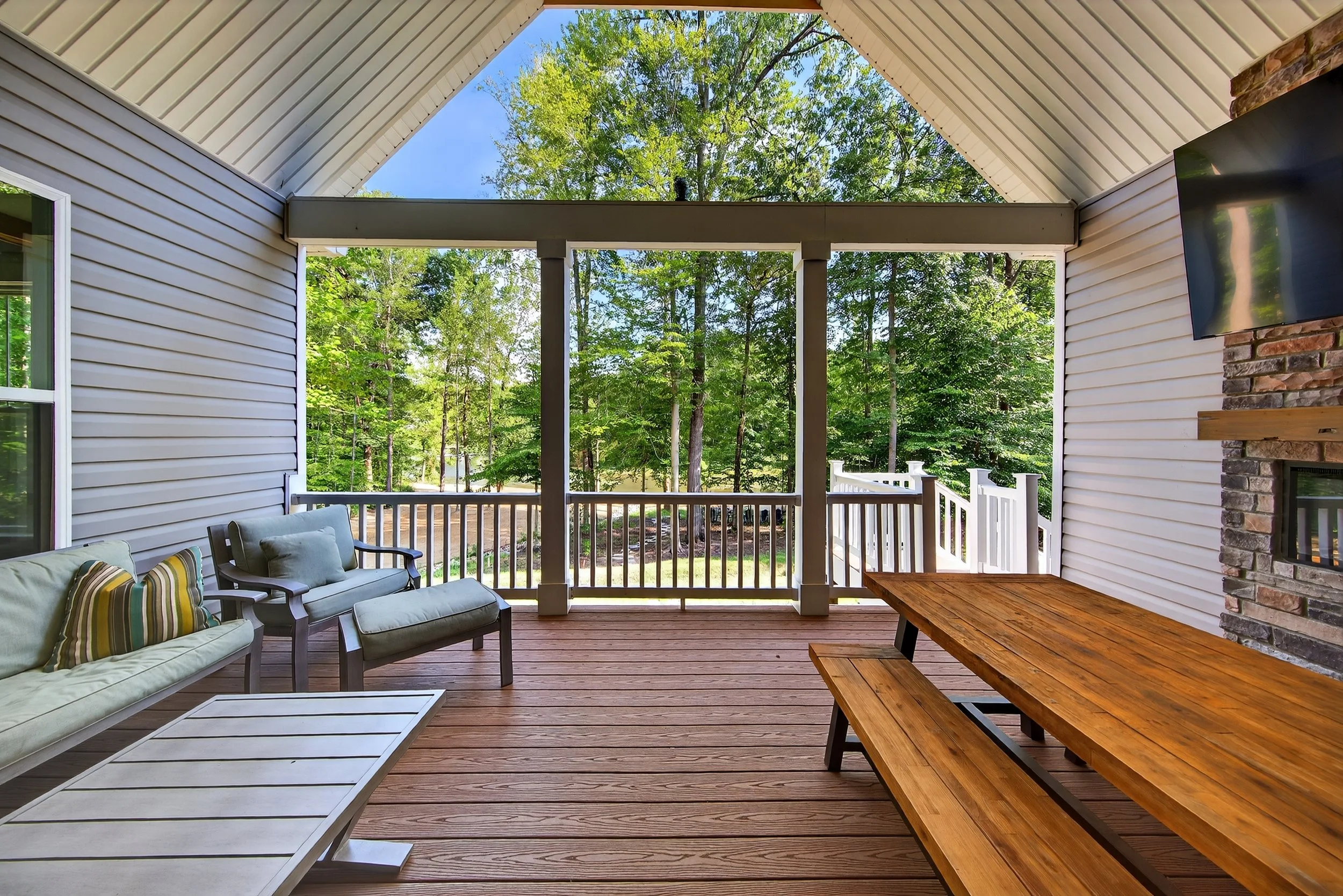 129-Deck View.jpg