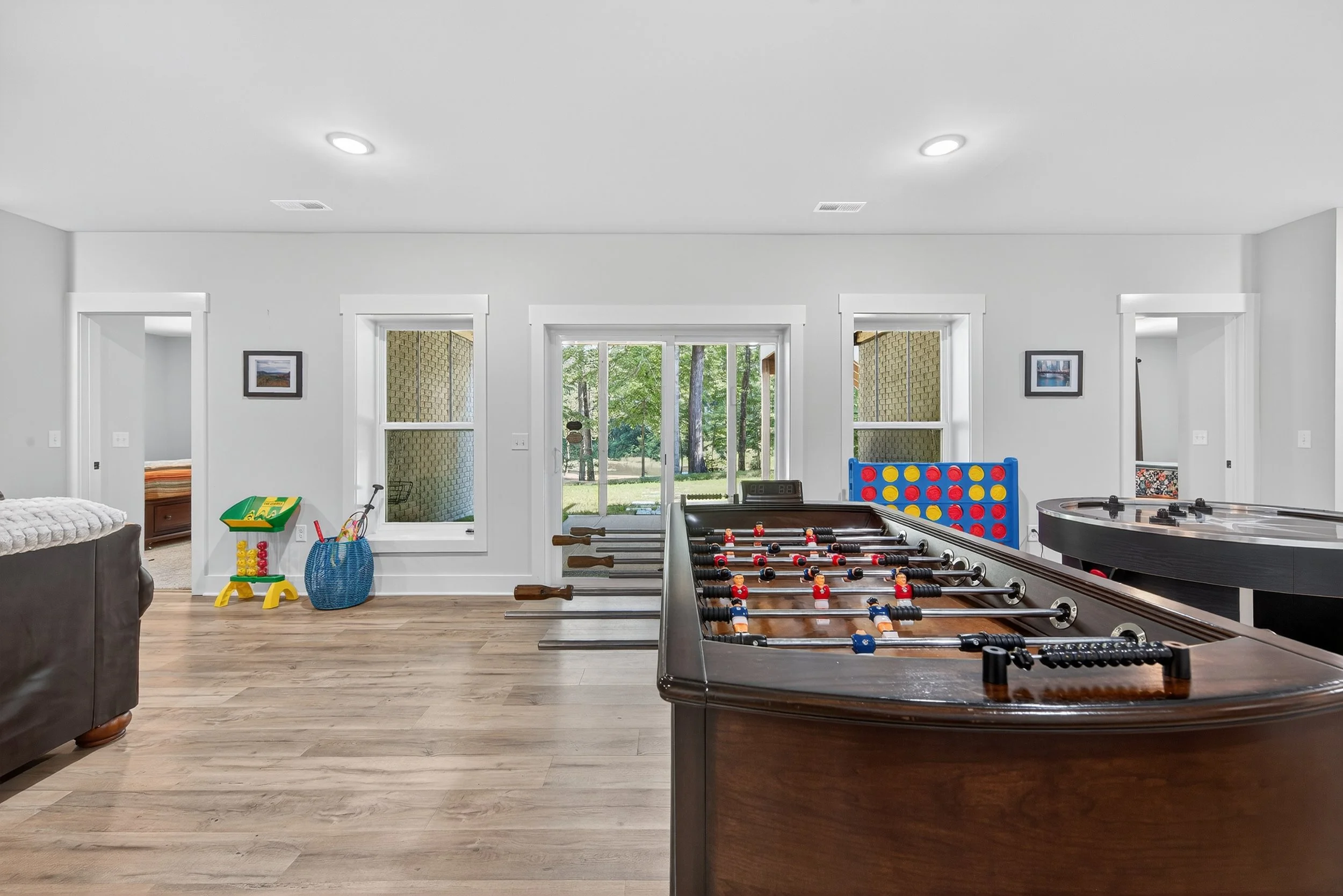 126-Family Room to Back Patio.jpg