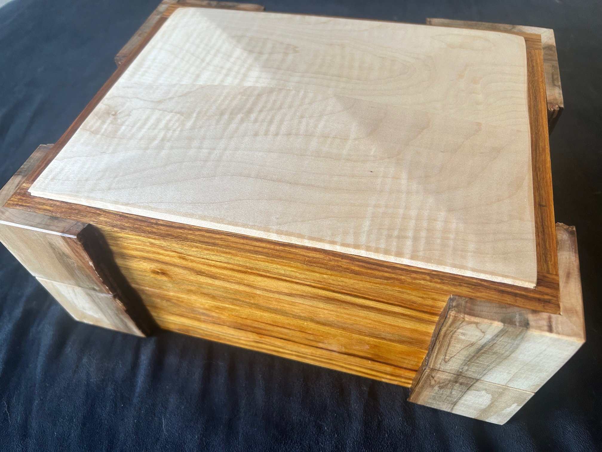 Canarywood Keepsake Box