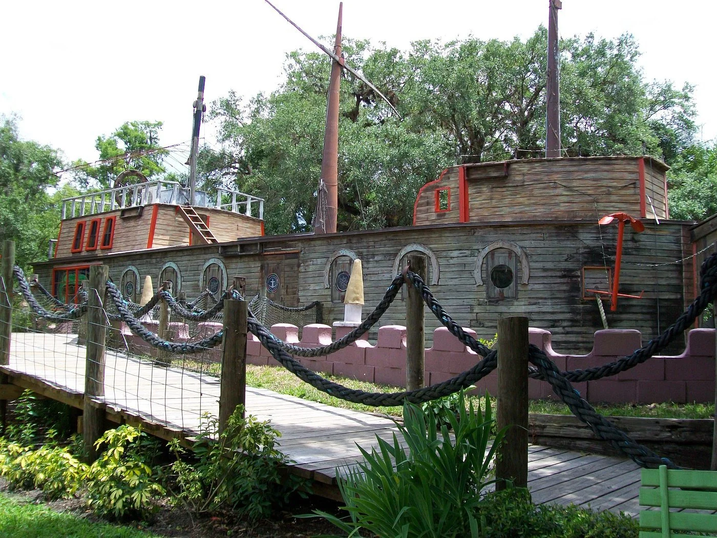 the-boat-in-the-moat.jpg