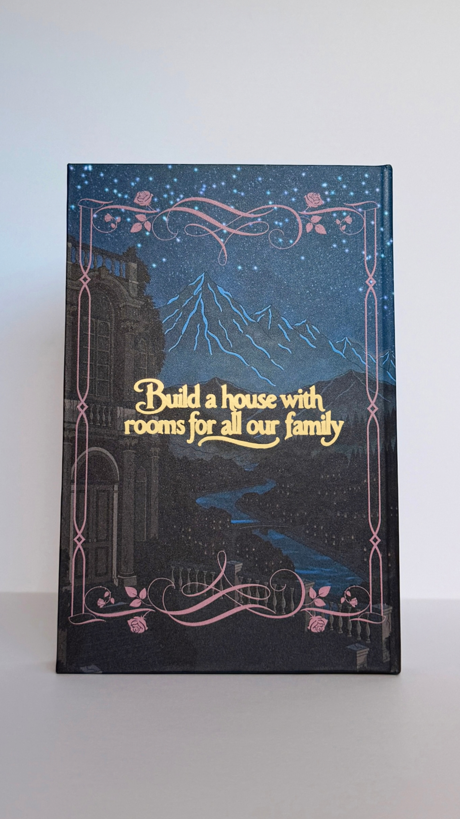 The handbound A Court of Frost and Starlight edition, showing this panel in place.