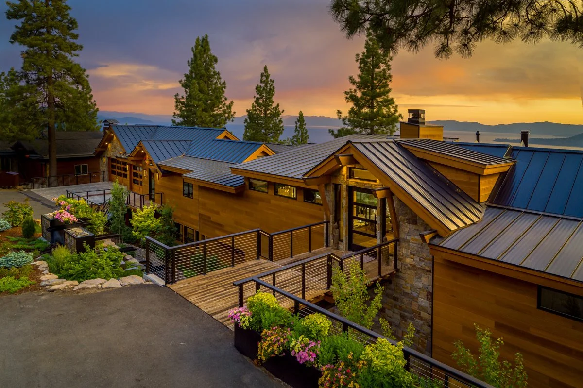 Mountain Modern Magnificence