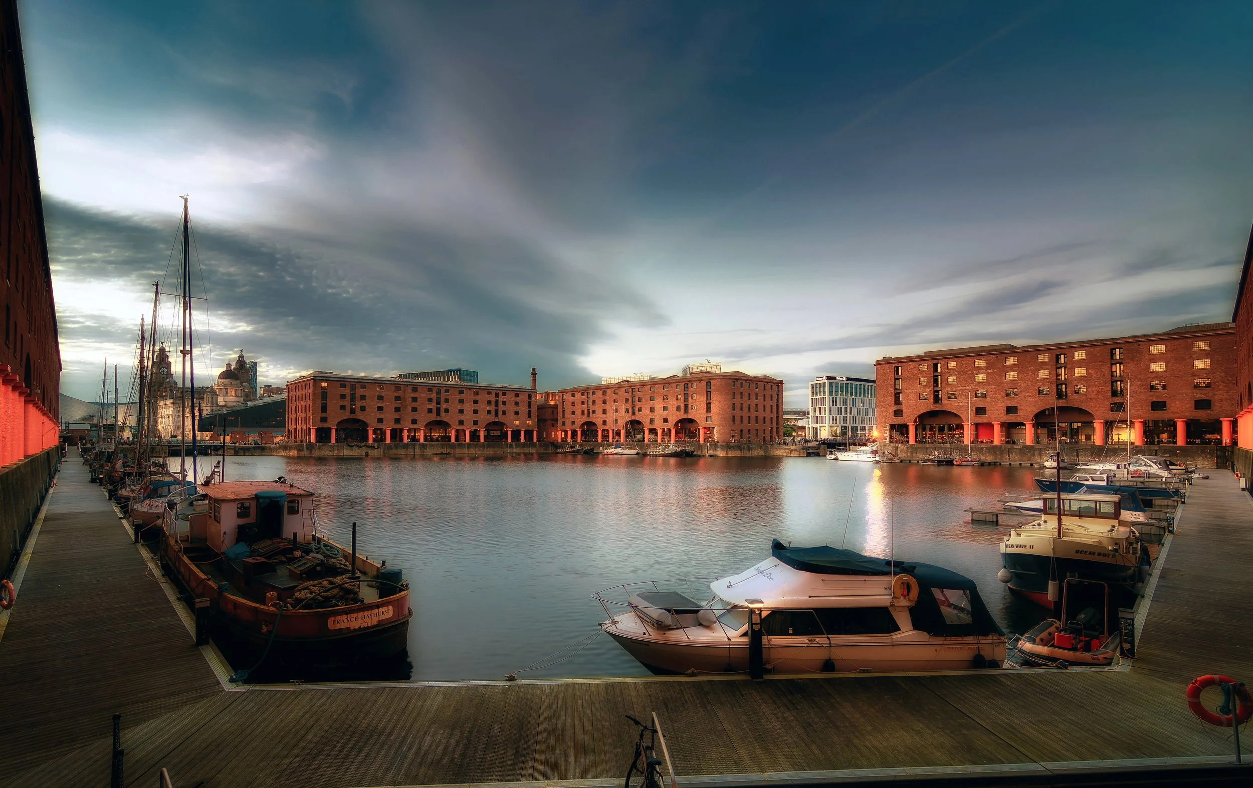 Albert Dock 2016. Always a nice time to get the camera out as the light starts to fade.
