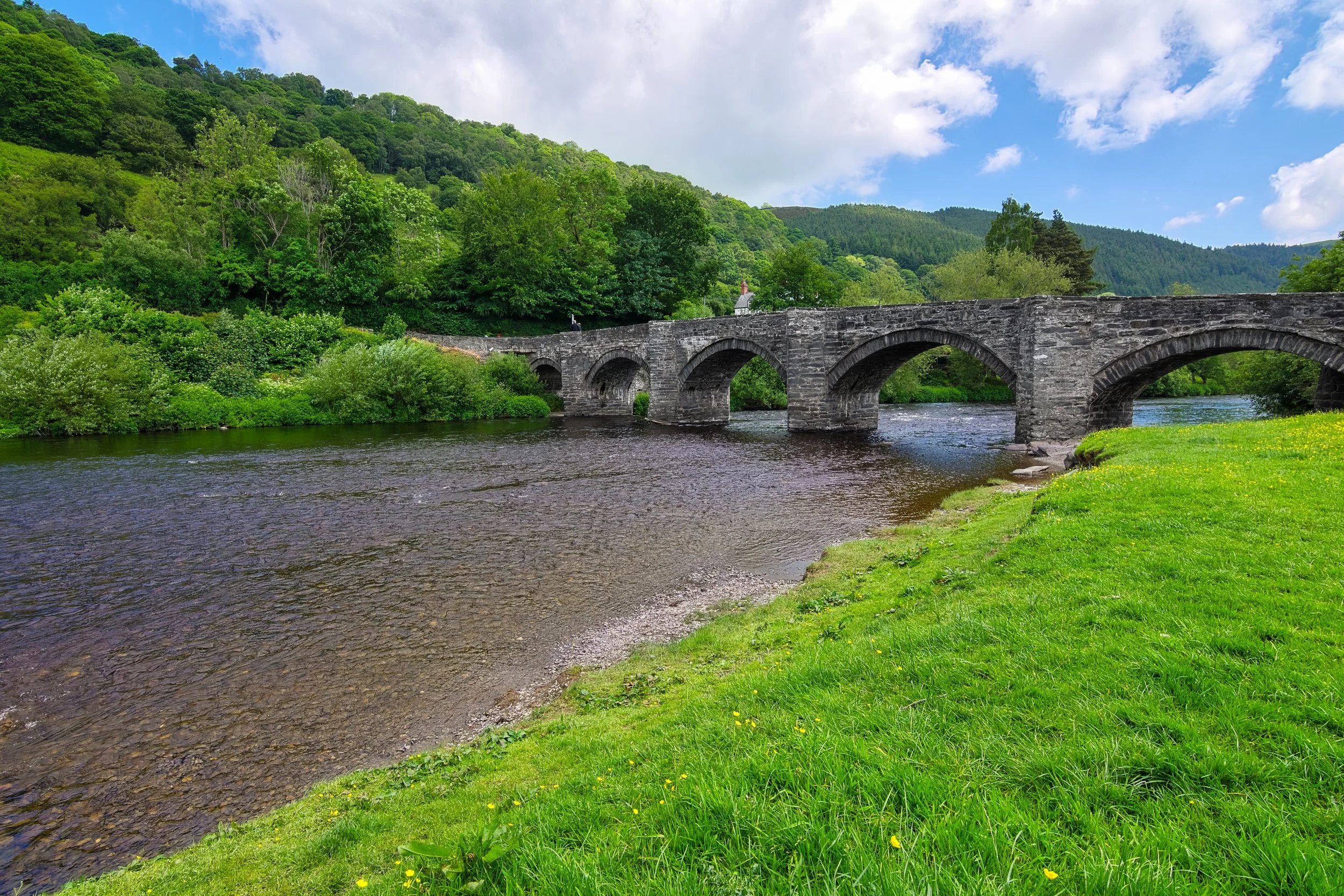 28 NW. Carrog Bridge. A one horse bridge, i think this was built in the reign of Charles 1.