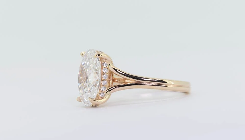 4Ct. Oval Cut Ring 14k