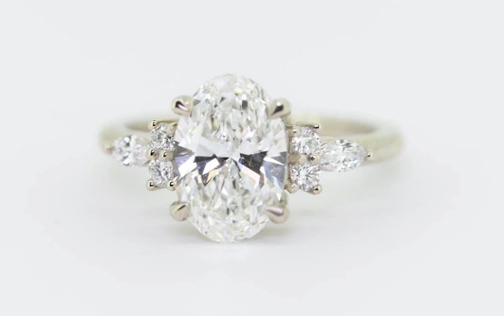 Oval Cut Ring 14k