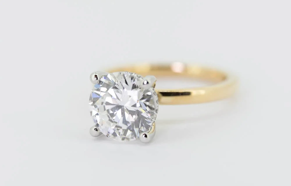 Round Brilliant Ring