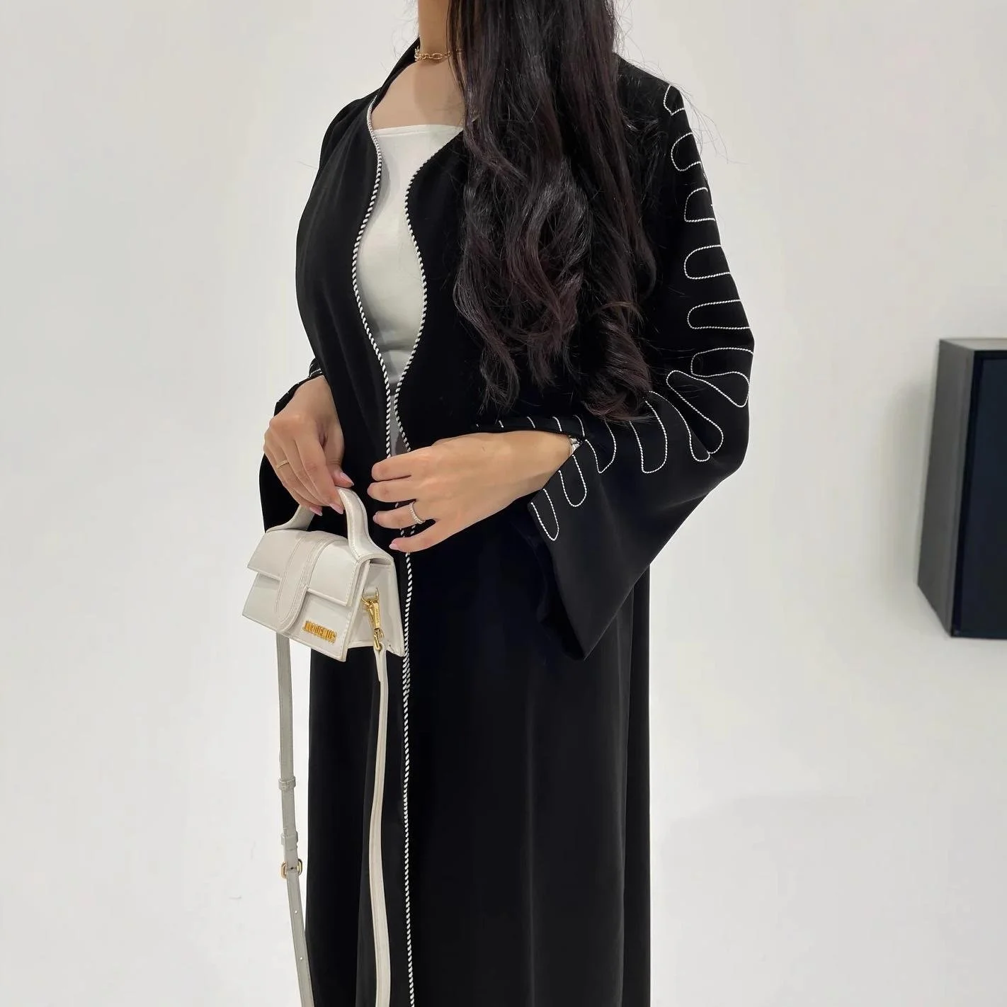 Streamline Abaya