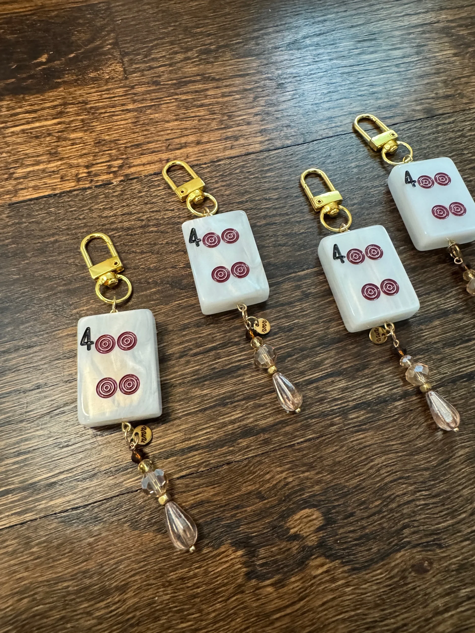 DOTS Pearl Gold Mahjong Keychains