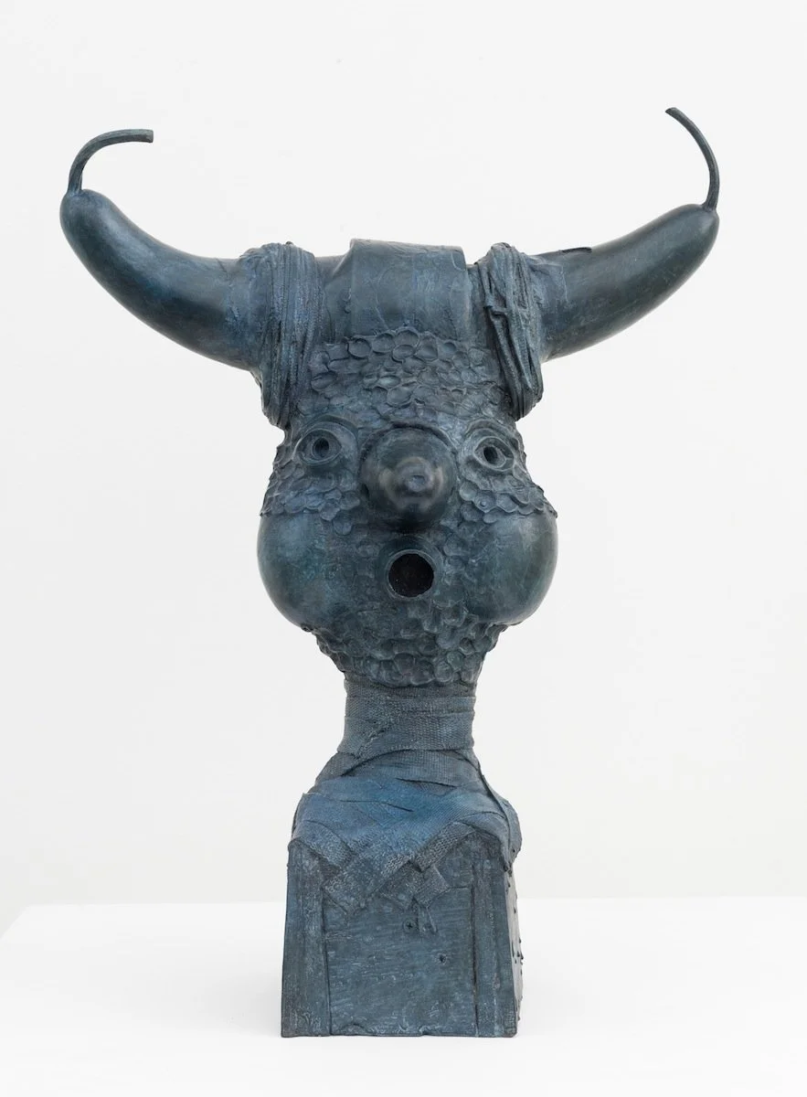 Der, 2010
Bronze
24 x 18 x 11 inches
61 x 45.7 x 27.9 cm