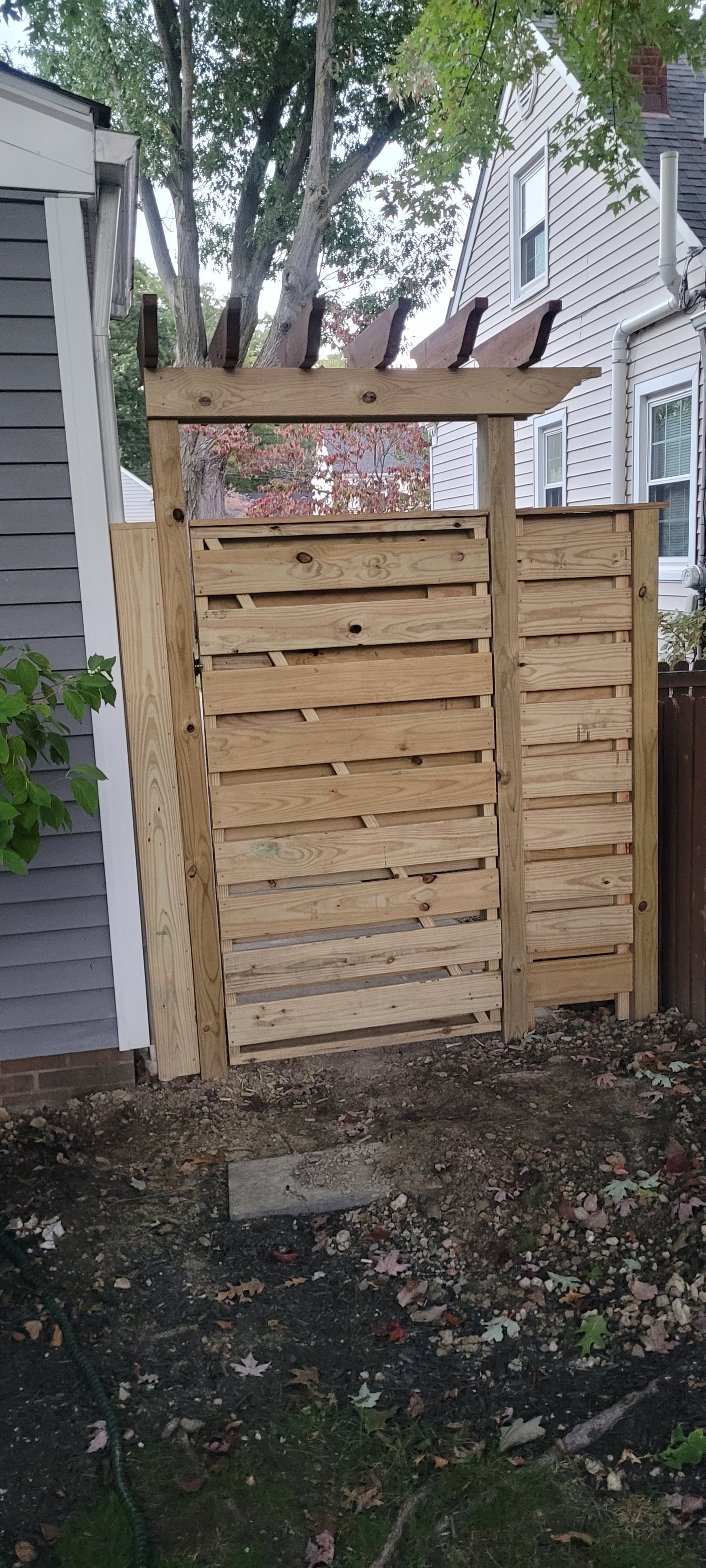 North Olmstead, Ohio: Custom Fence Gate Build