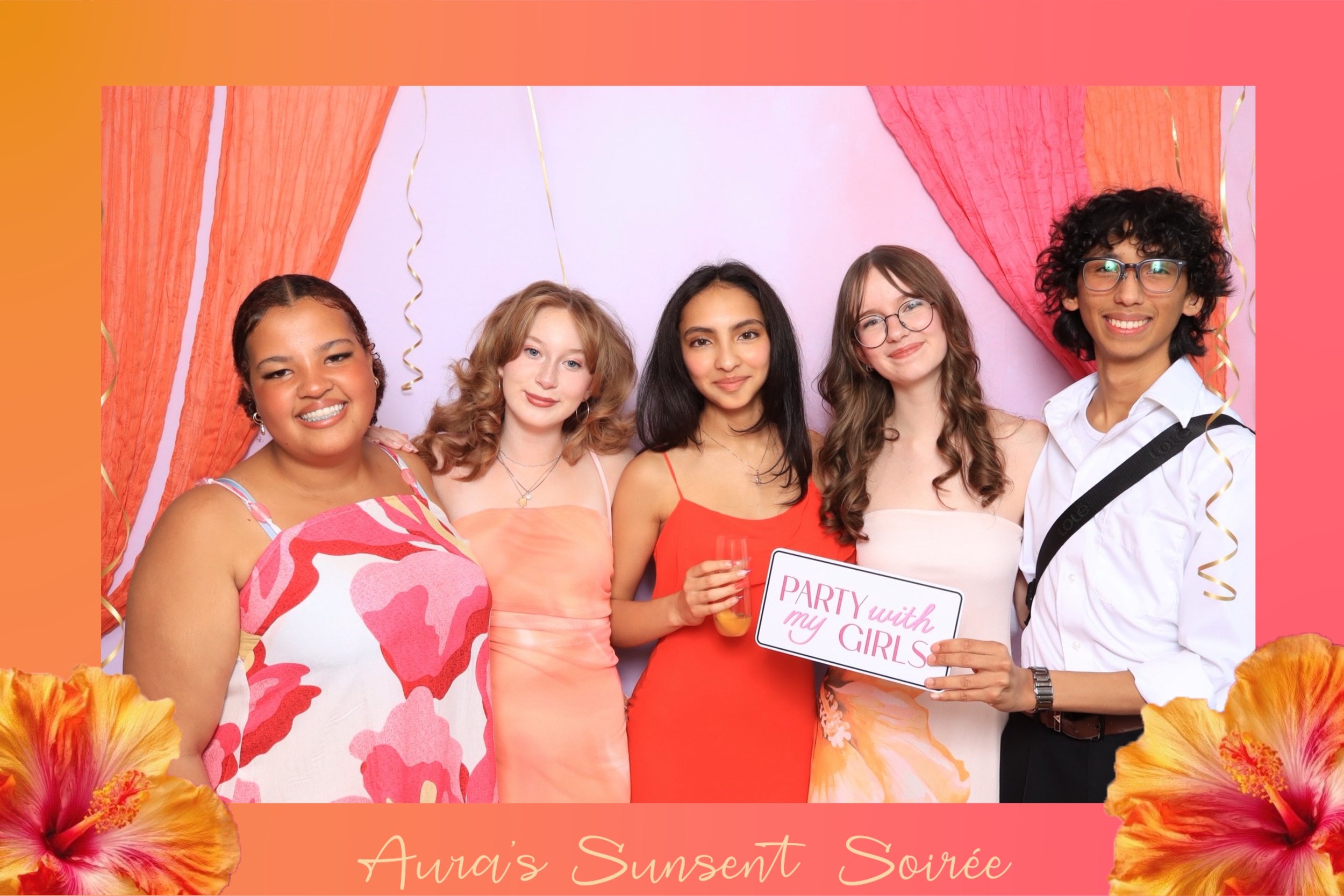Auras_Sunsent_Soire_0019_photo.jpeg