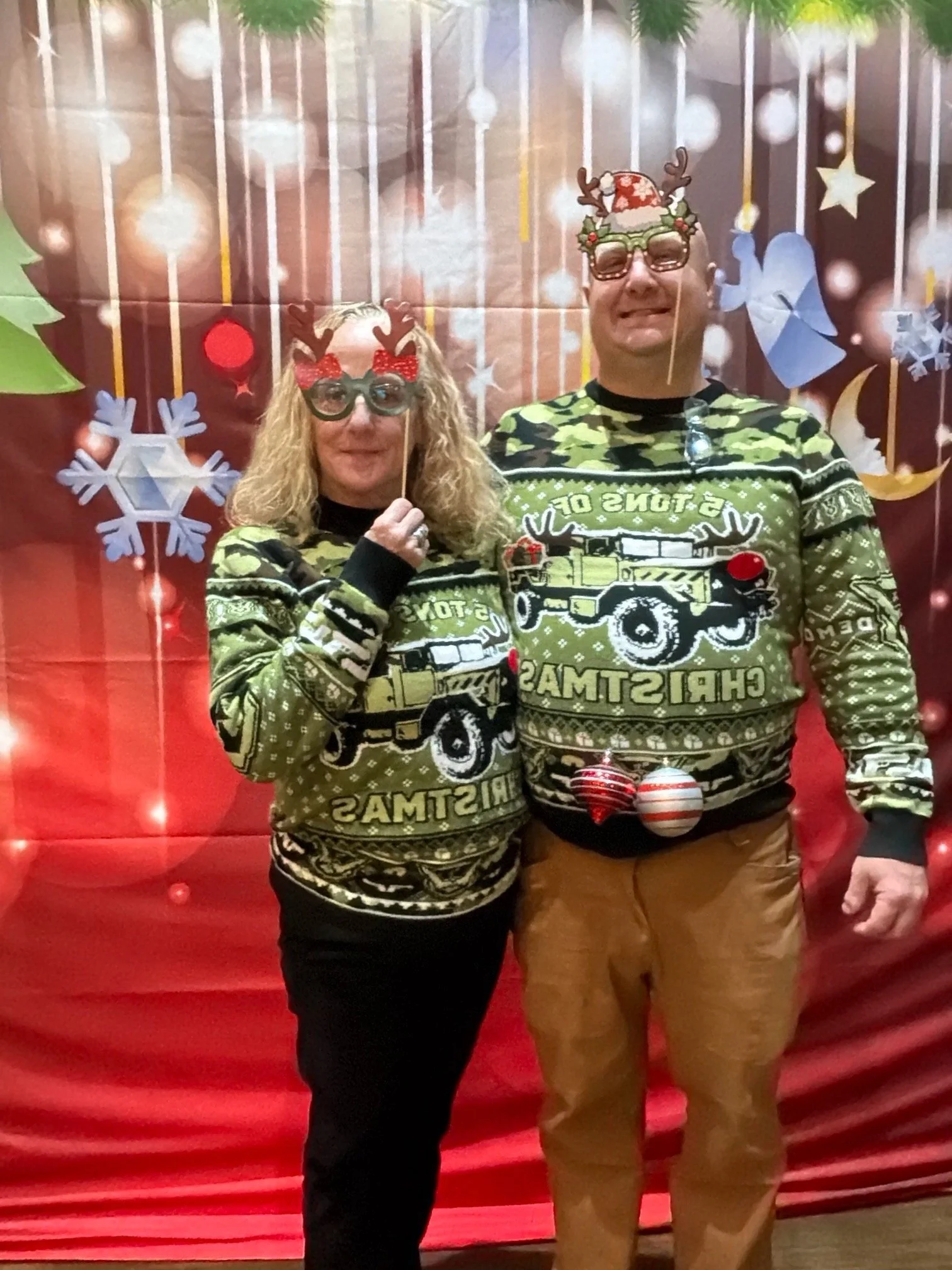 Pacesetter_Equipment_Christmas_Party_photo_49.jpeg