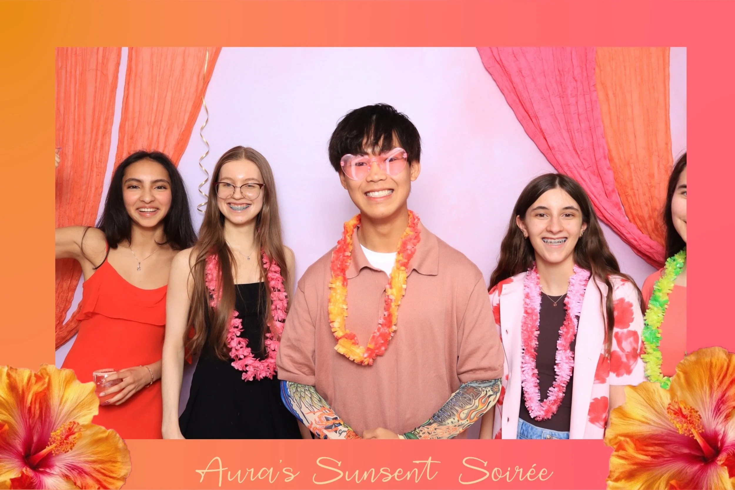 Auras_Sunsent_Soire_0031_photo.jpeg
