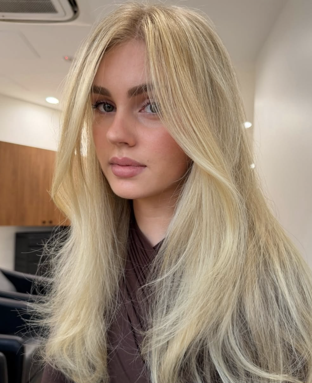 blonde, full head foils, long hair