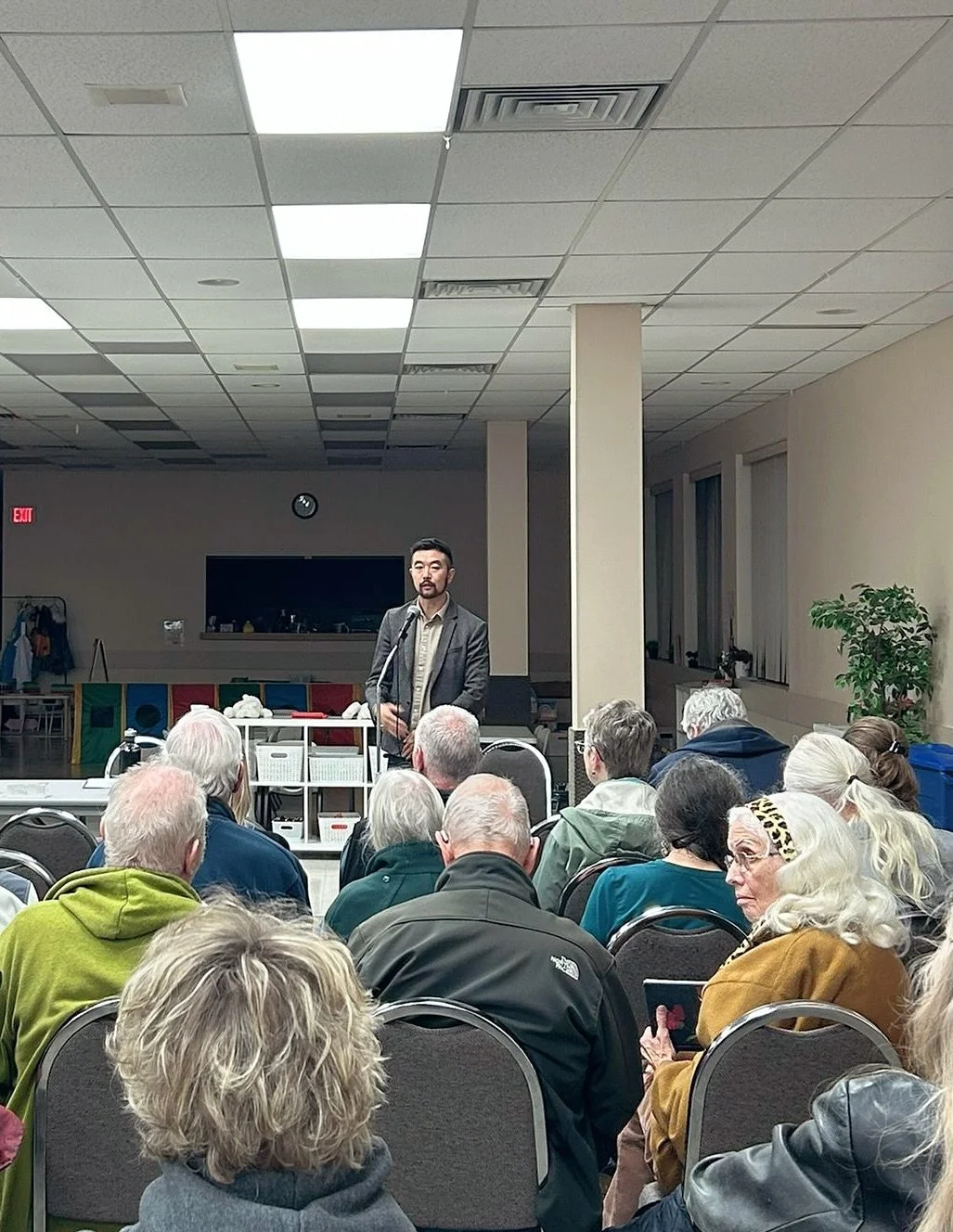 Thanks to all who came out to the Brentwood Community Association Wednesday night for the third Candidates forum. Many residents want change at City Hall and want to see a representative that champions fiscal responsibility, public safety, and repeal