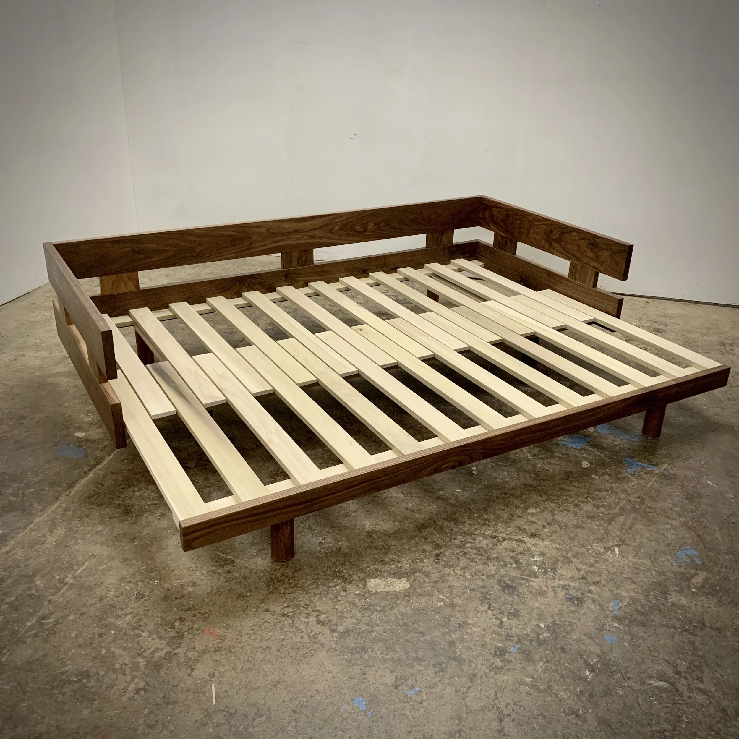 Hanna II in walnut with poplar slats