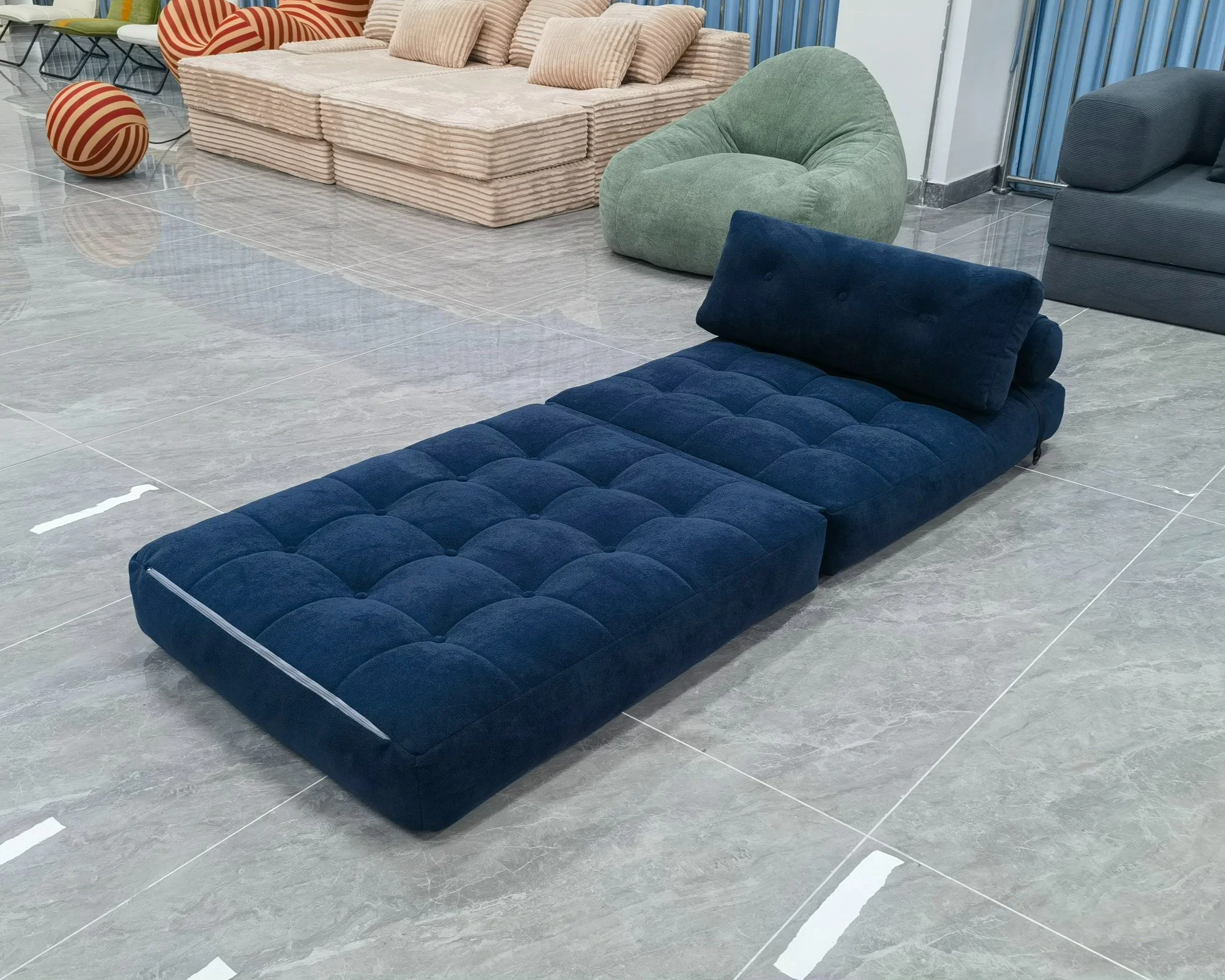foldable floor mattress with pillows