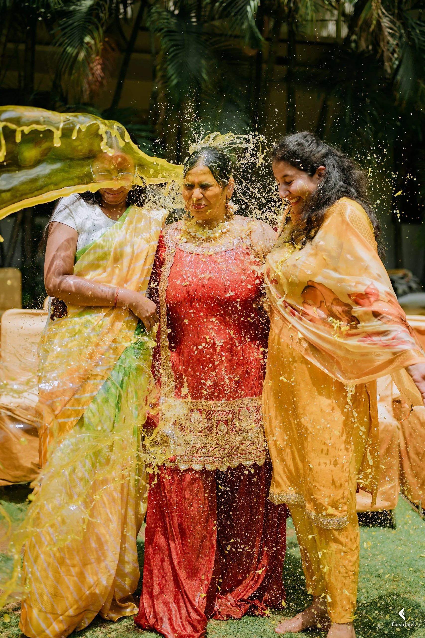 haldi-friends-bride-goals-haldi.jpg