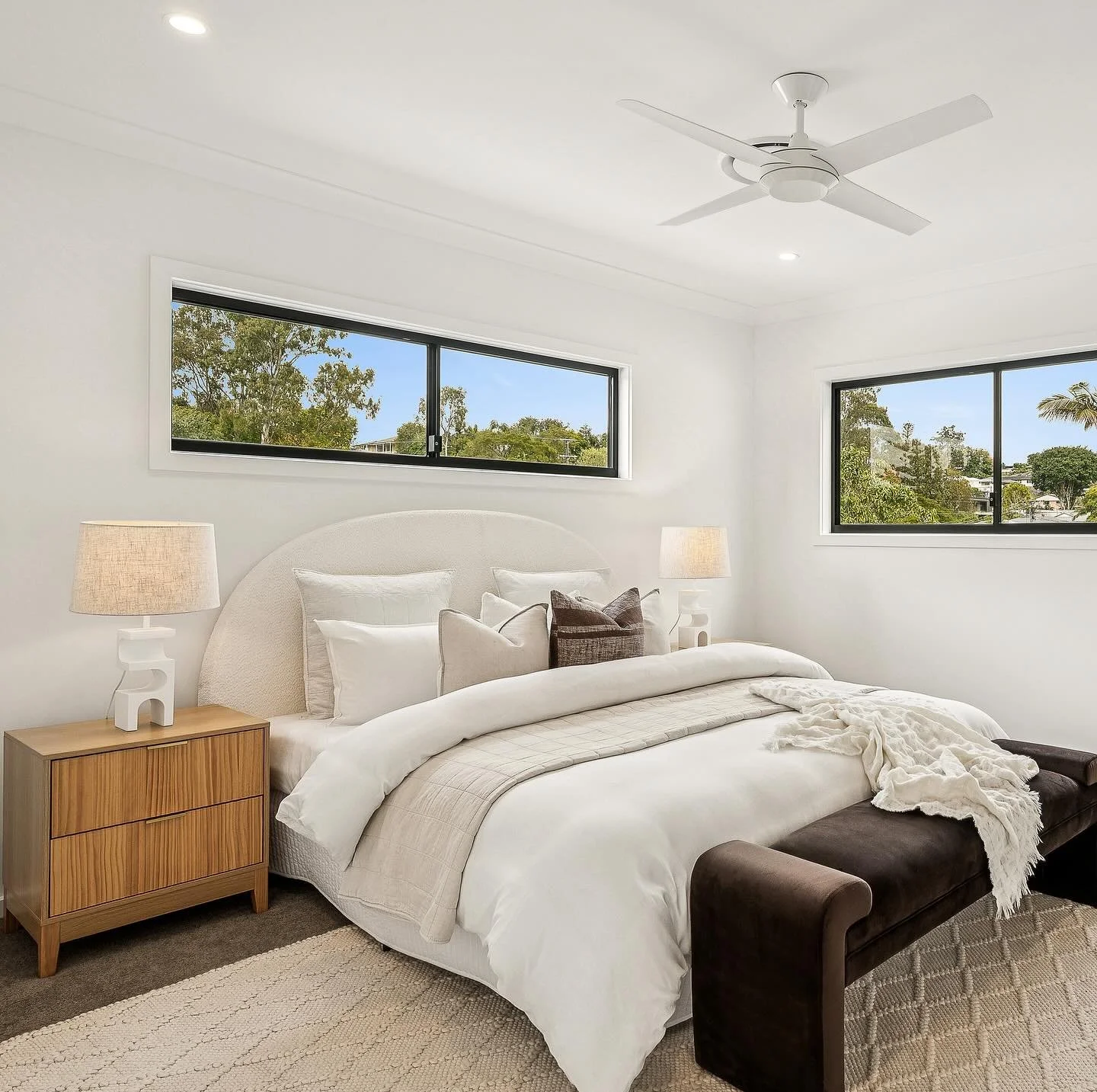 Simplicity speaks in warm whispers. 

#propertystagingbrisbane #brisbanehomestaging#propertystyling#propertystylingbrisbane#tailoredinteriors#tailoredhomestaging#tailoredinteriorsau