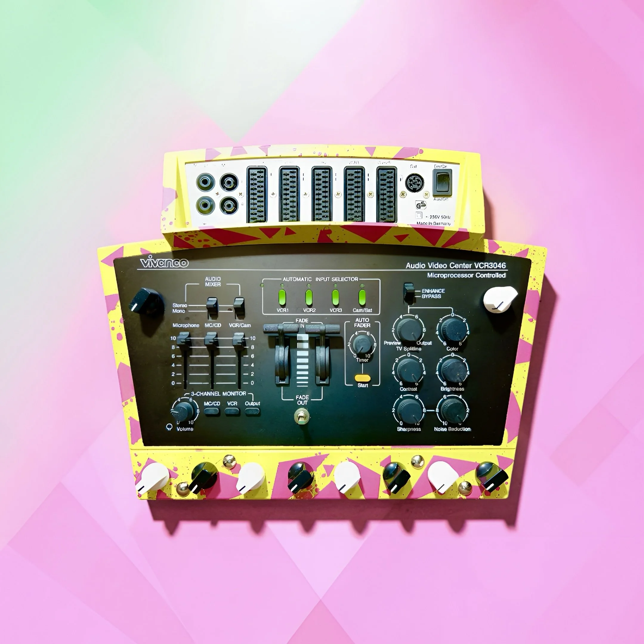 Rusty Joe -  Glitch Video Processor - PAL version