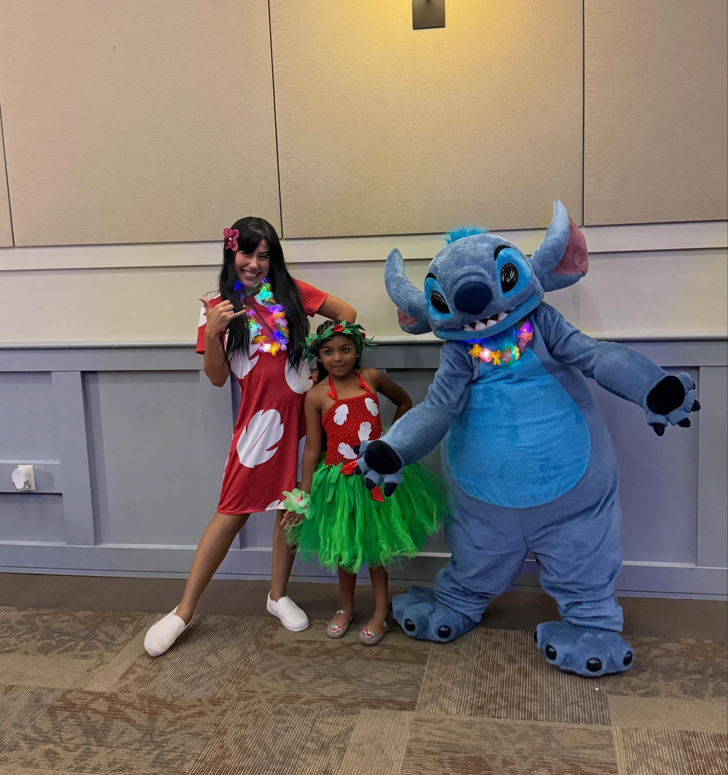 LILO &amp; STITCH
Daddy Daughter Dance