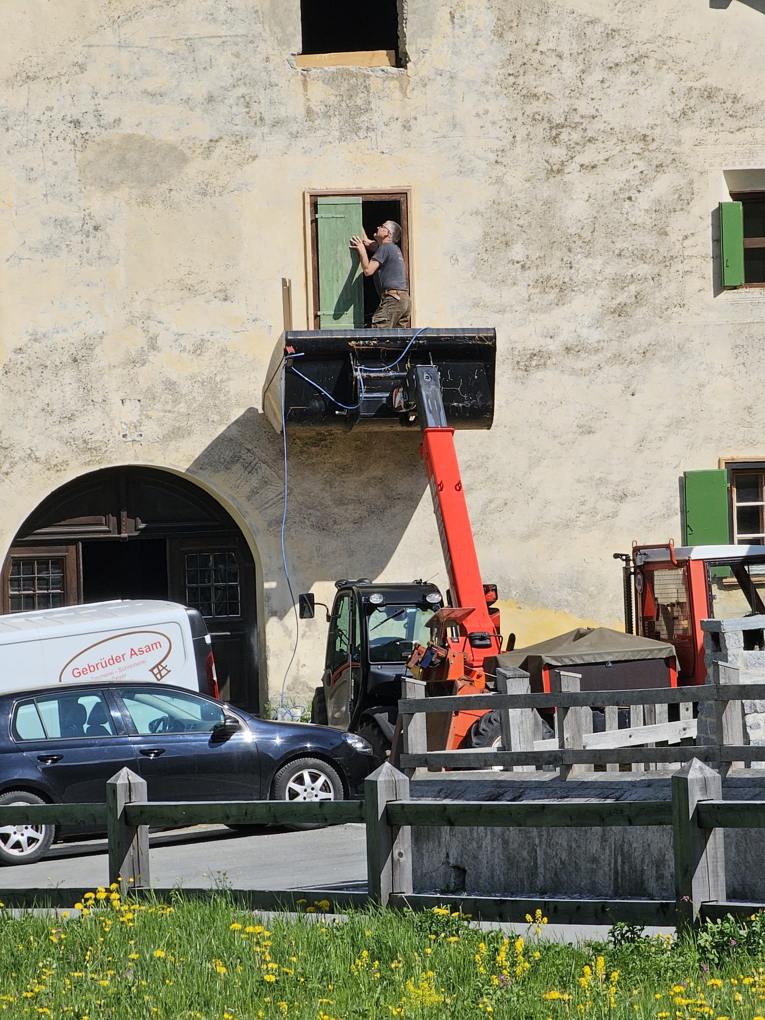 20230530_142328000_iOS 1.jpg