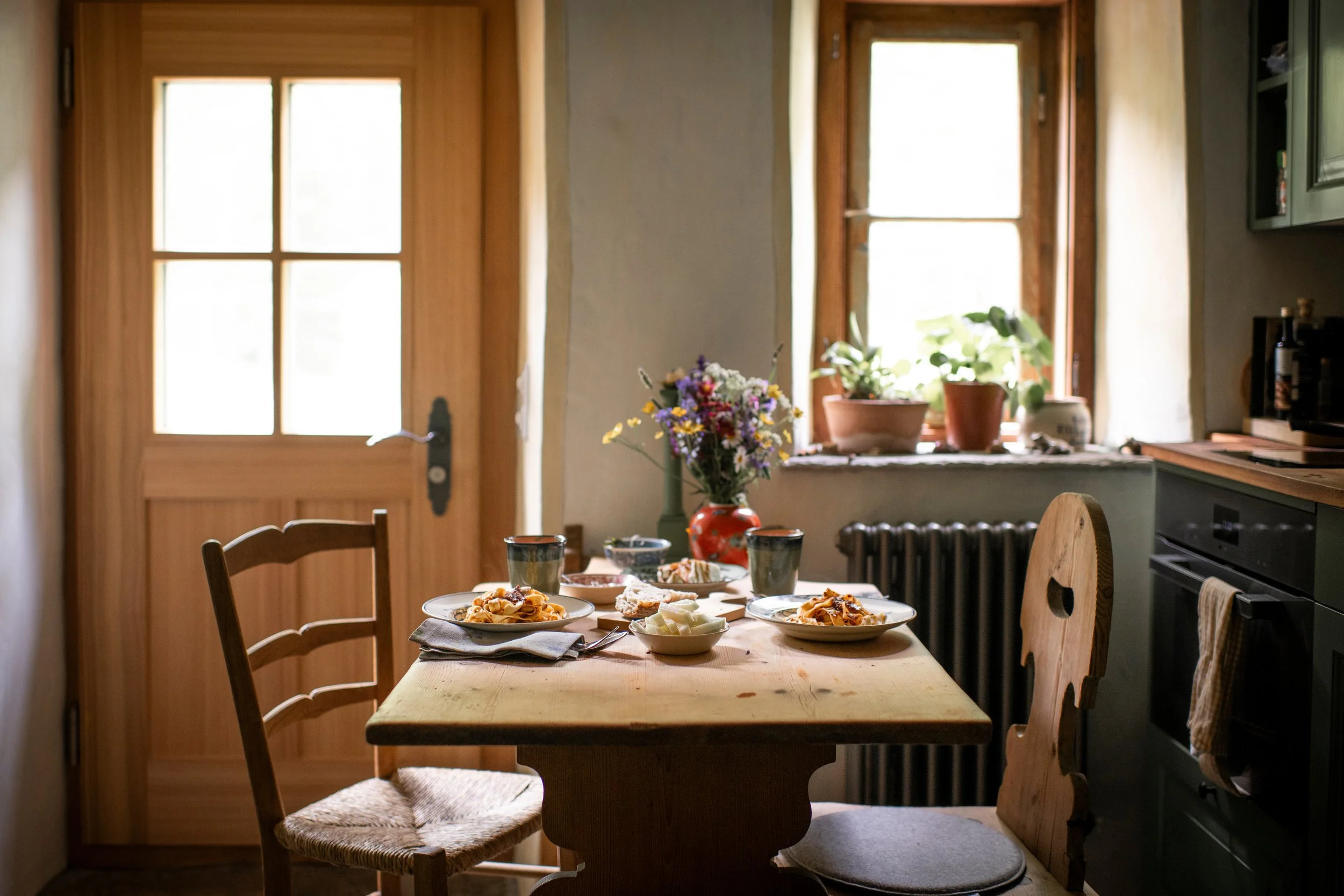 susauna small kitchen.jpg