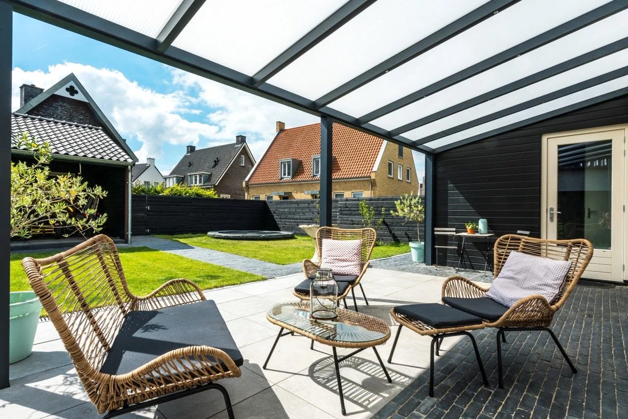 DepontiOverkapping22-Bosco (5)LR Large.jpeg