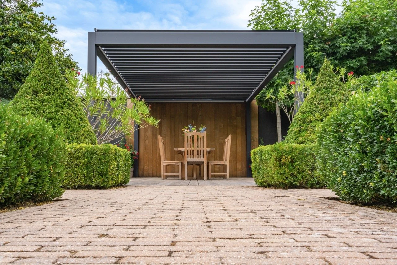 DepontiOverkapping50 - Pinela (9) Large.jpeg