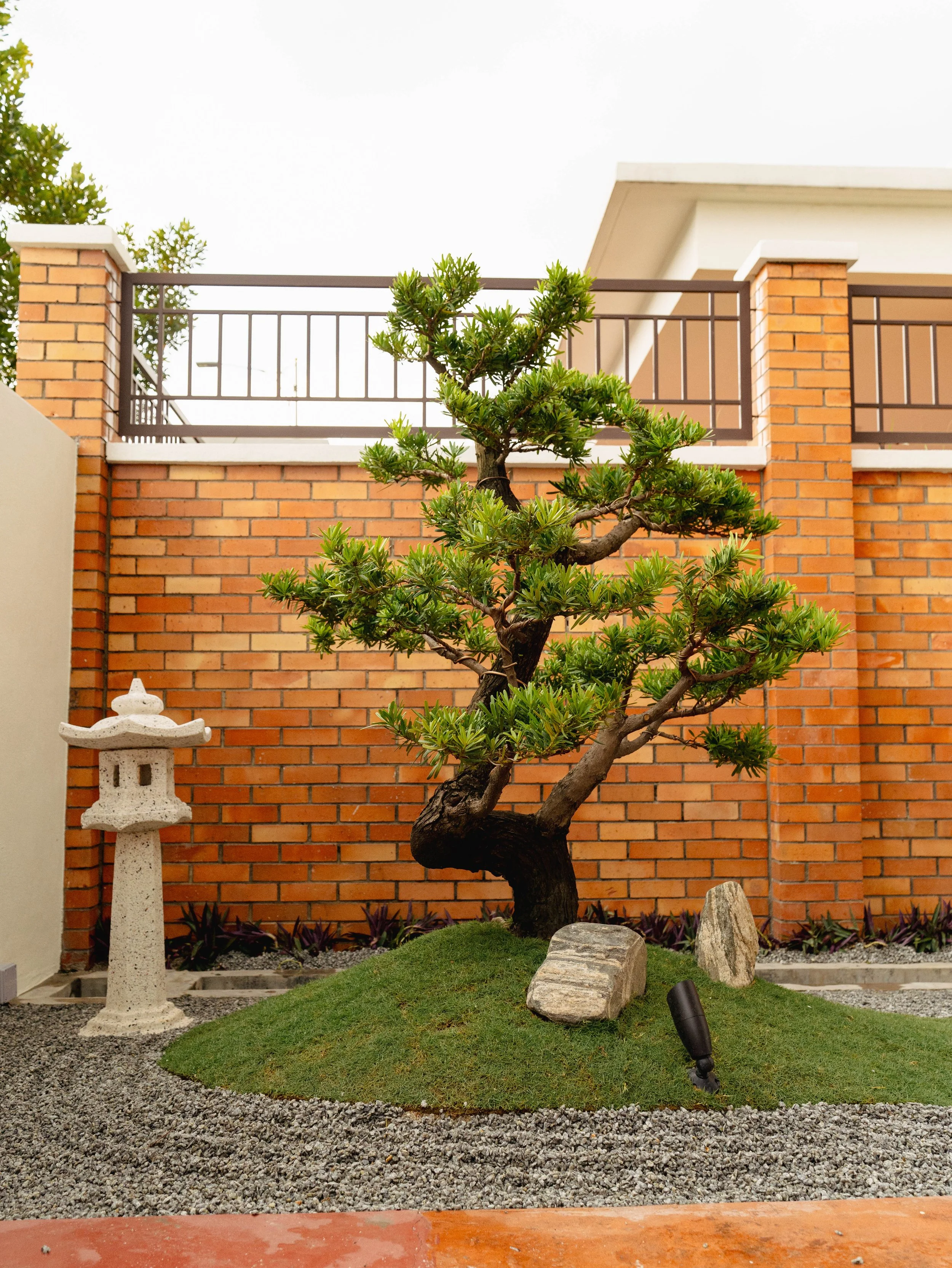 Curated Outdoor Sanctuaries