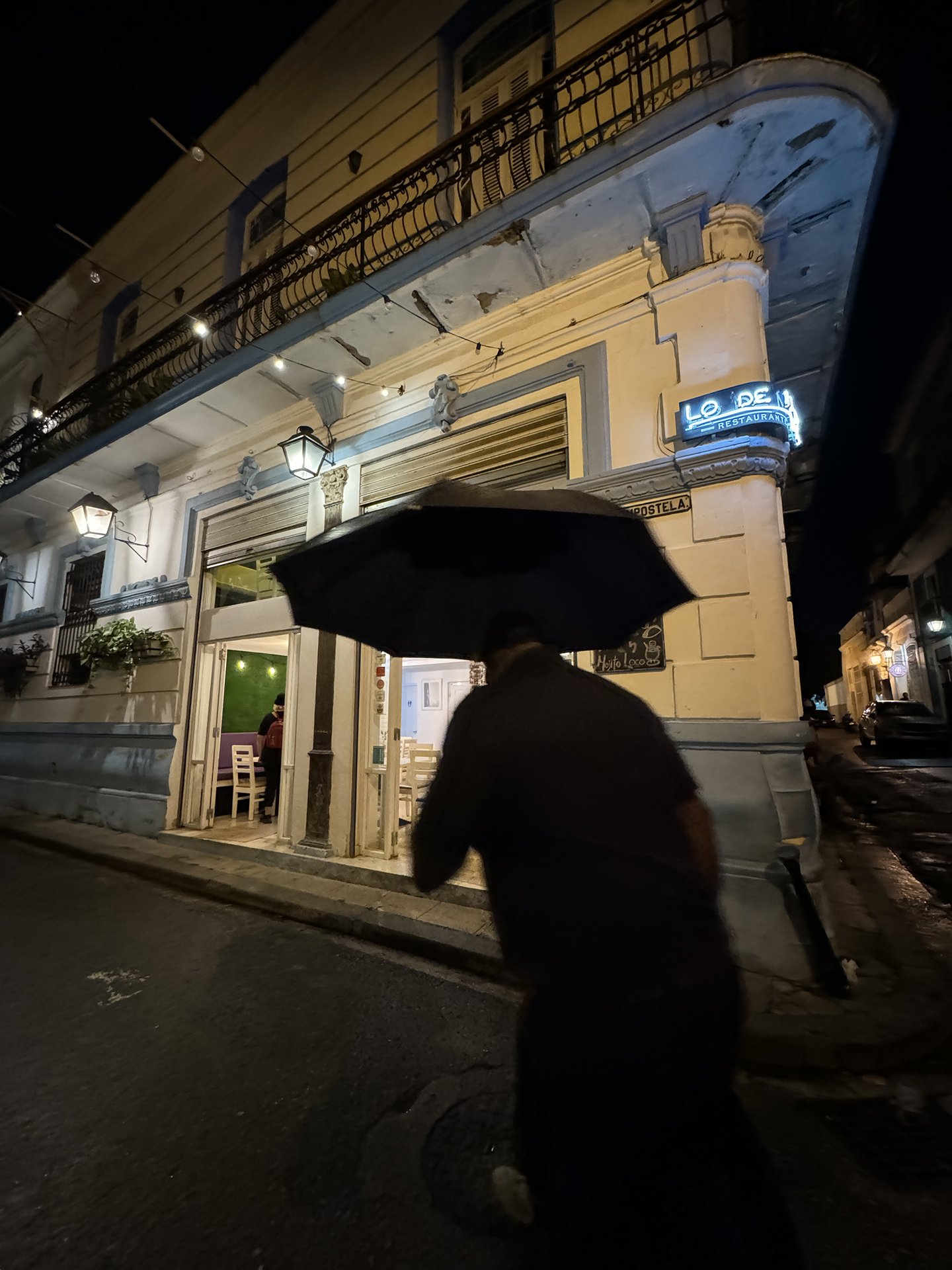 Umbrella_0627-1920px.jpg