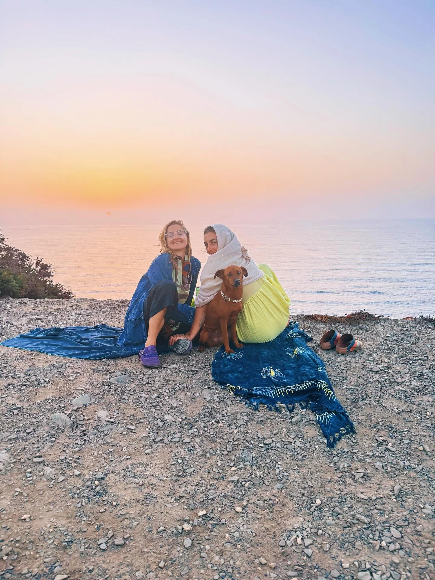 We are in the Algarve for August!
If you&rsquo;re in Portugal, we&rsquo;d love to connect&hellip;Drop us a message and let&rsquo;s make something magical happen ✨