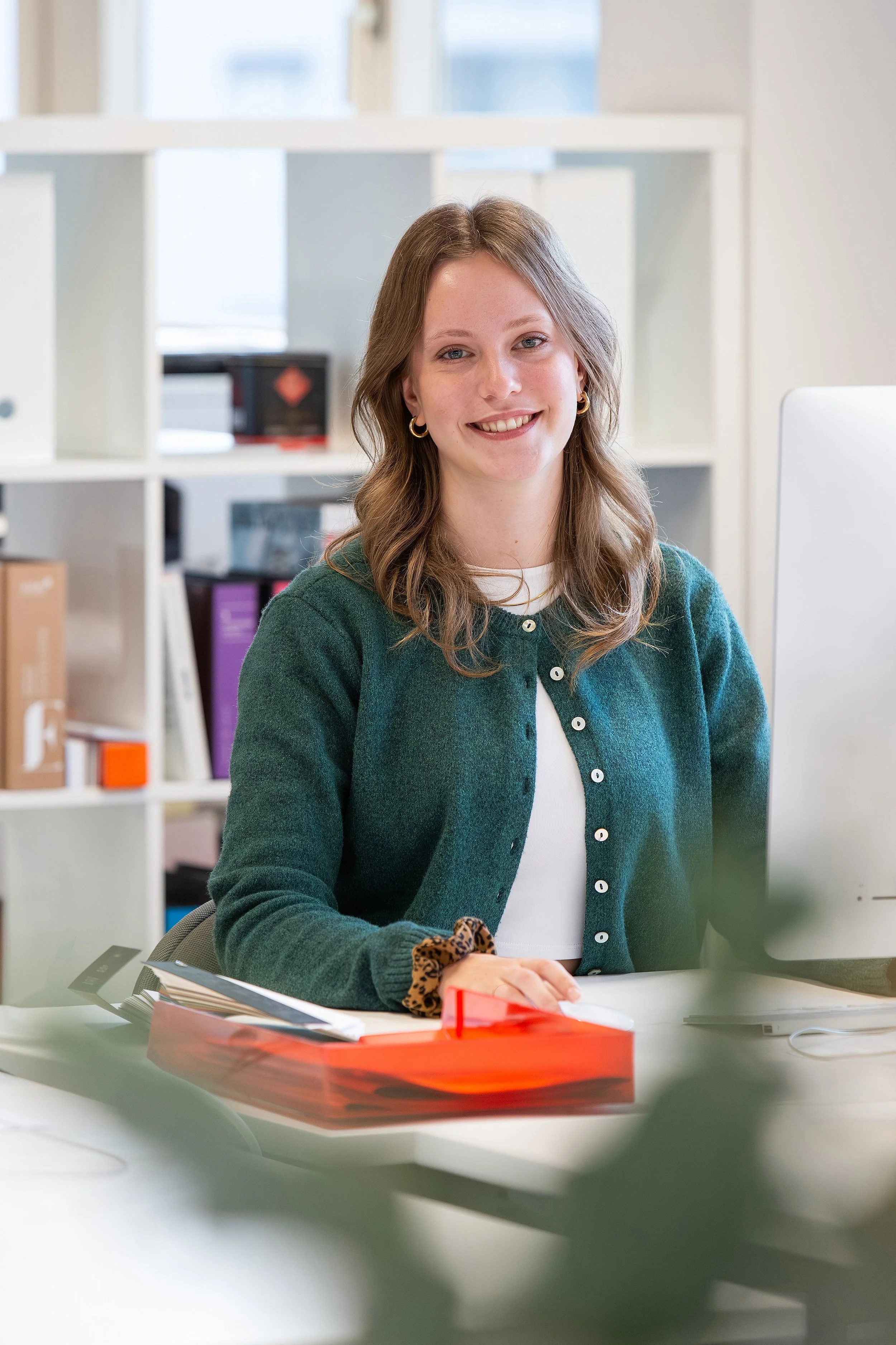 Dina Gisler, Lernende Polygrafin