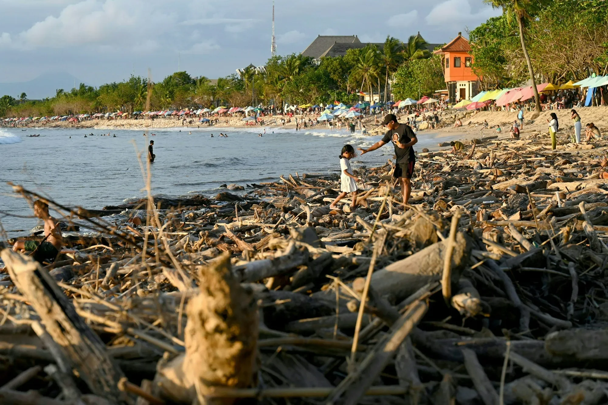 Bali Has a $40 Million Trash Problem  ||  Bloomberg Pursuits