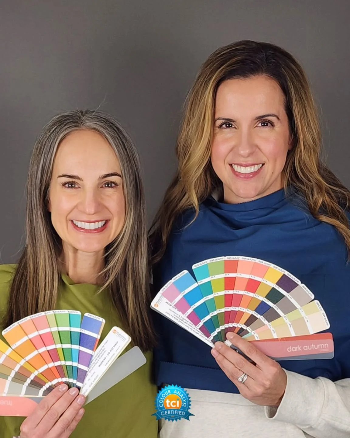 Gorgeous friends discovering their best colors ✨️🎉